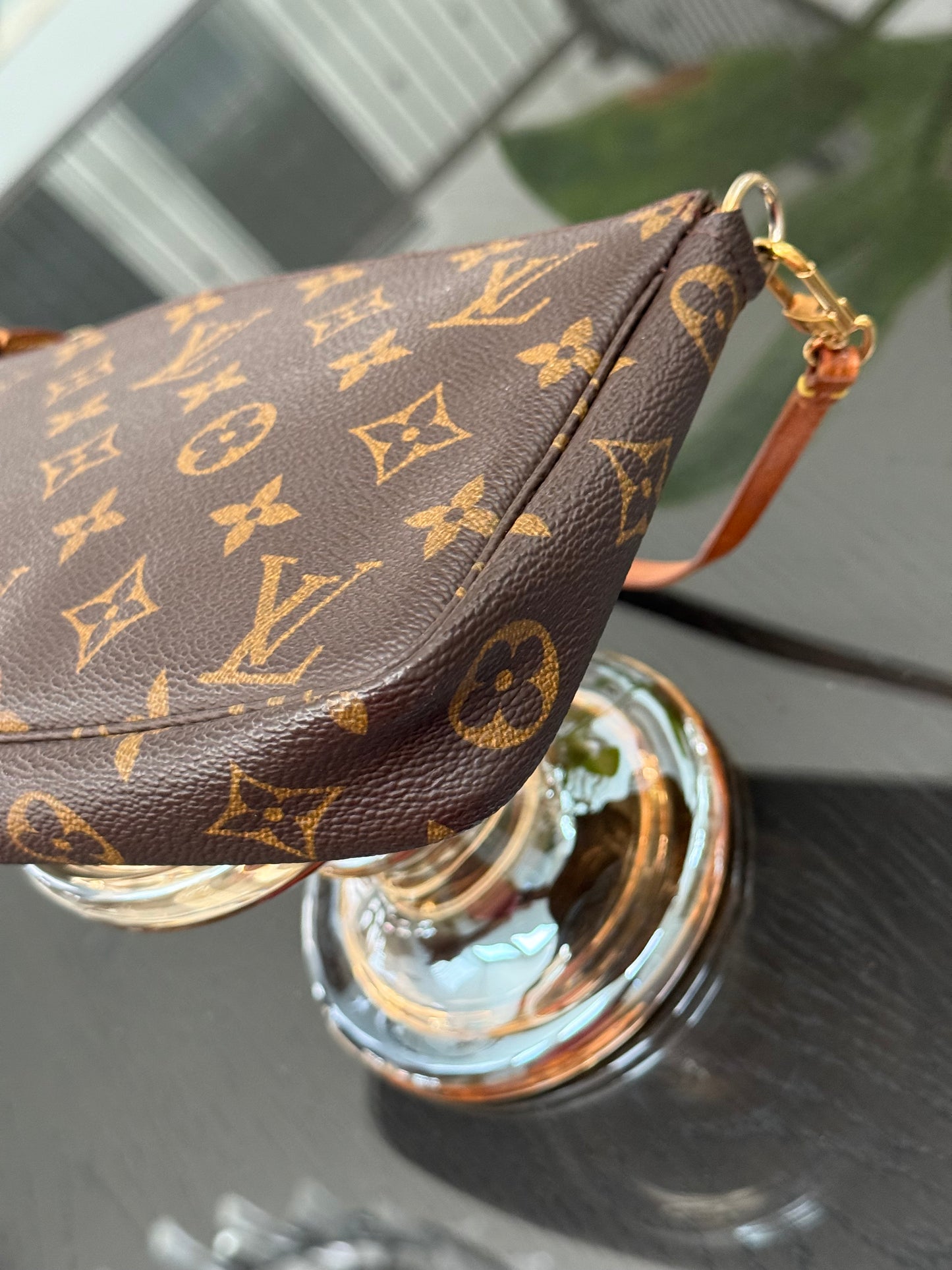 Pochette Accessories - ๐
Year: 1999