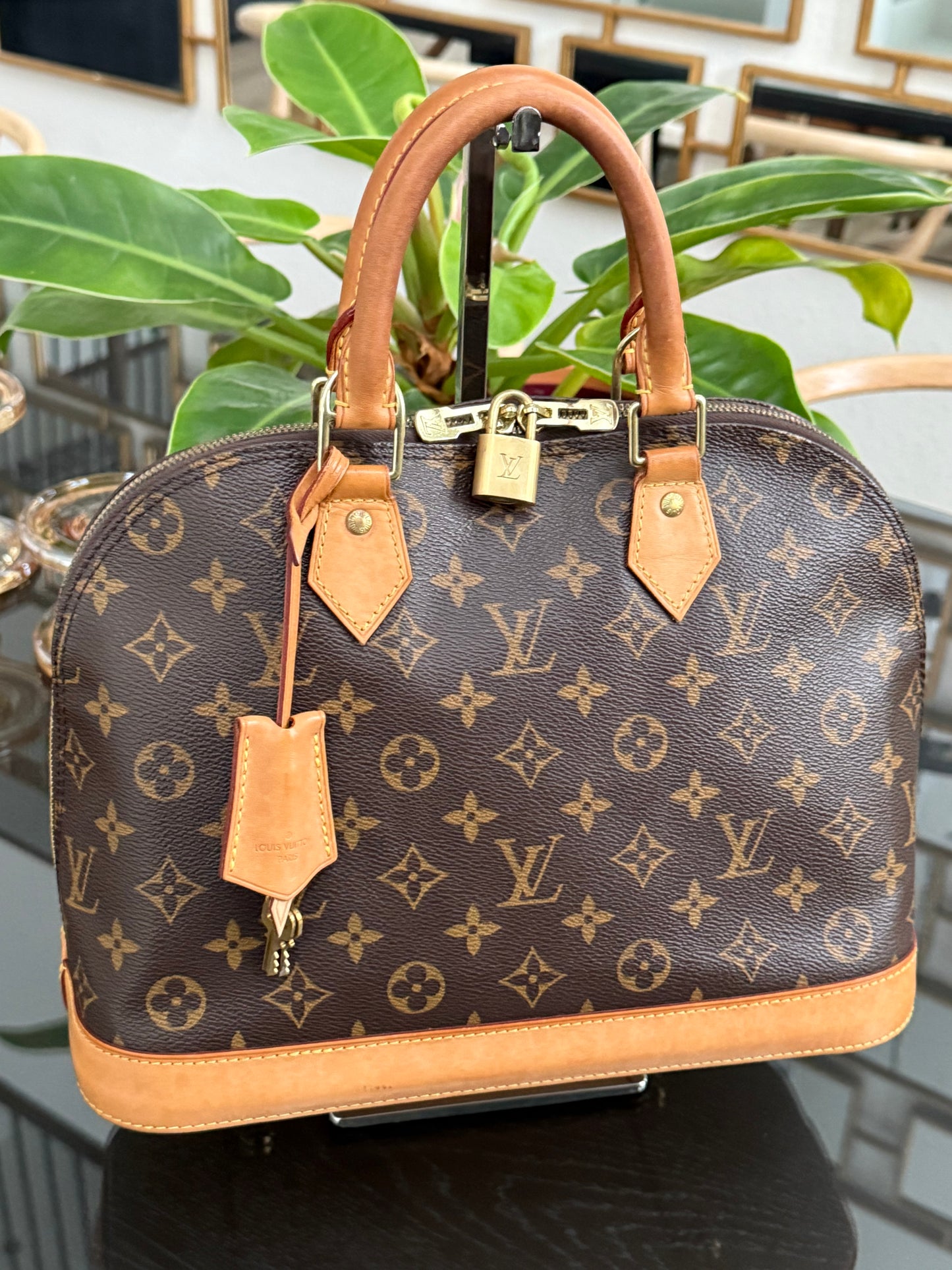 Alma PM (New Model) Clochette w/ Lock π and Keys - ποΈ Year: 2015
