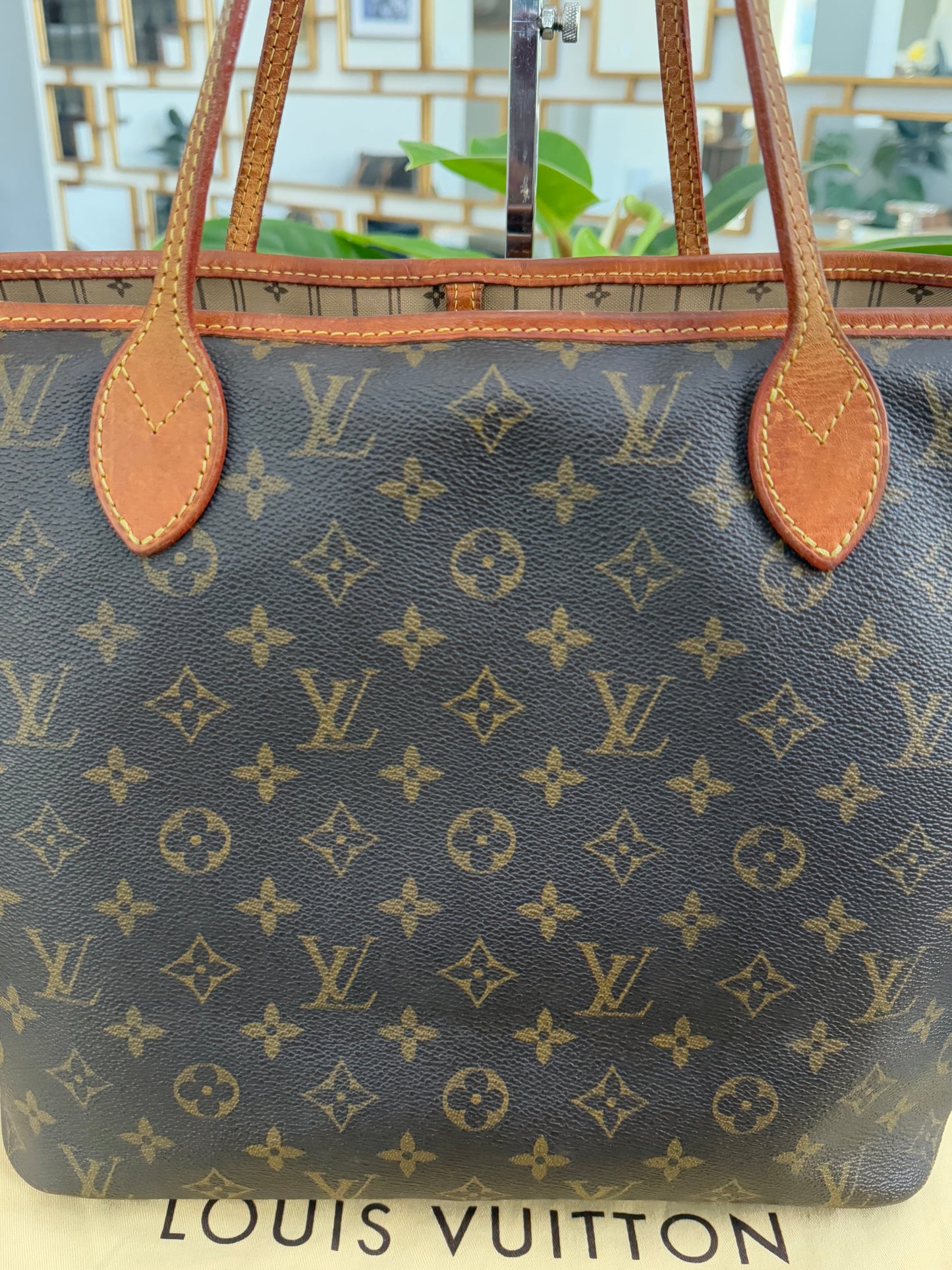 Neverfull MM with Dustbag -🗓️ Year: 2008