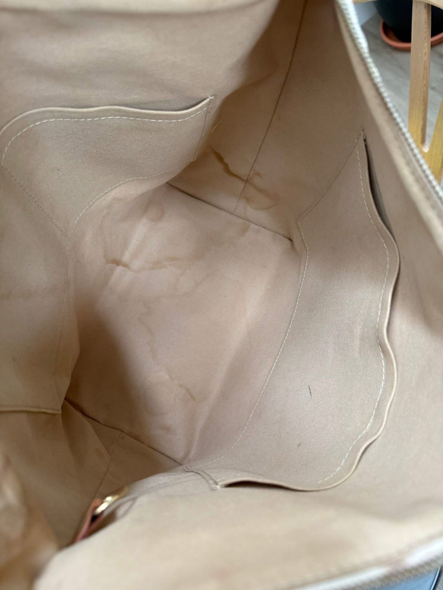 Totally MM in Azur with Dustbag and Insert Organizer -Year: 2009