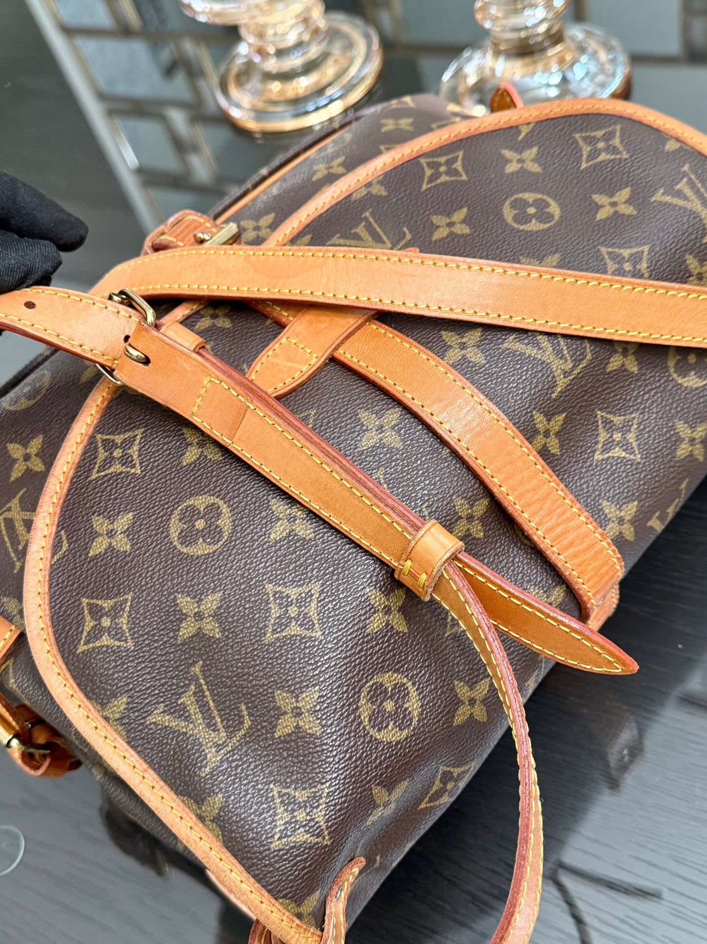 Saumur 30 Crossbody -Year: 1994