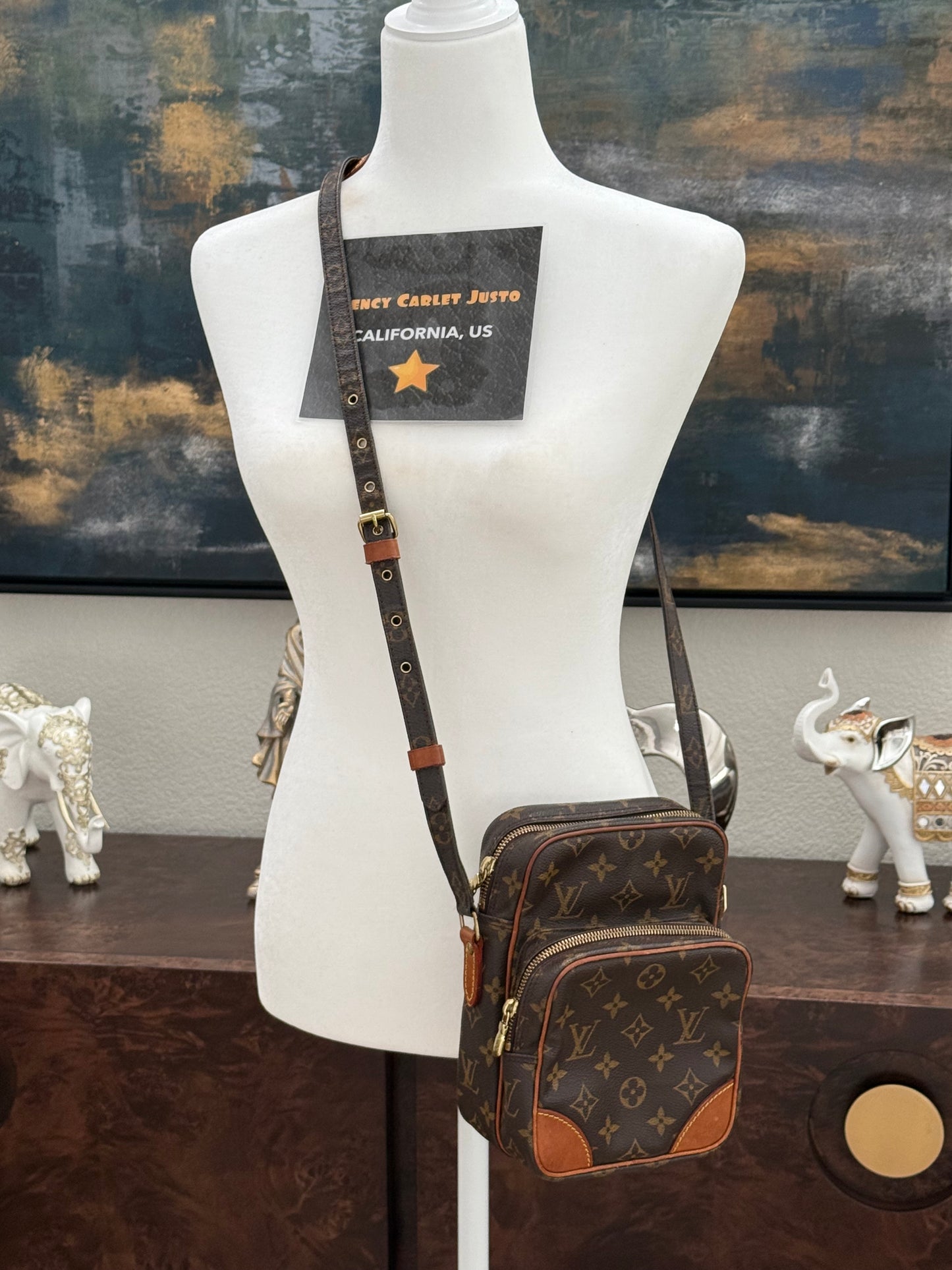 Amazon Crossbody Bag -Year: 1999