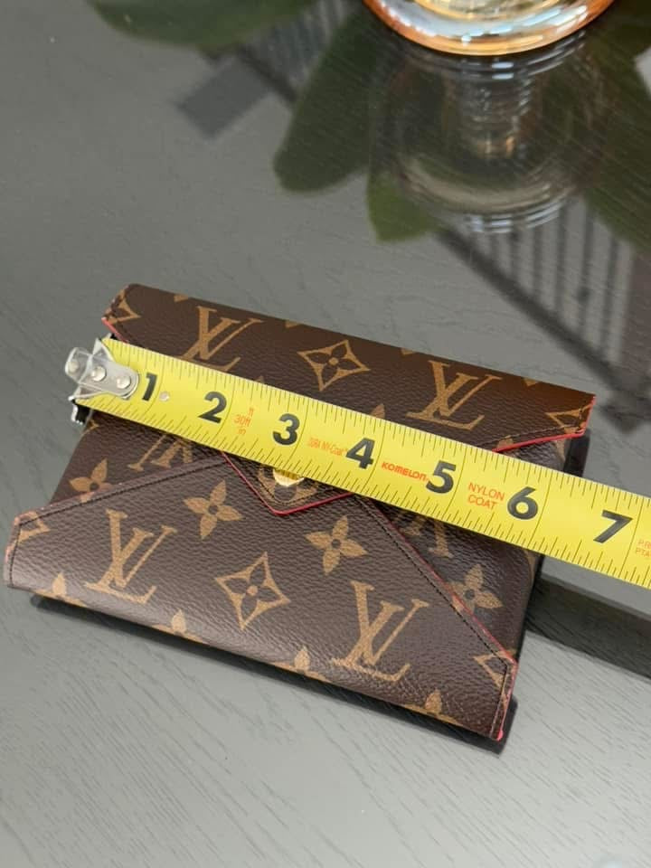 Kirigami Medium Pouch - Microchip