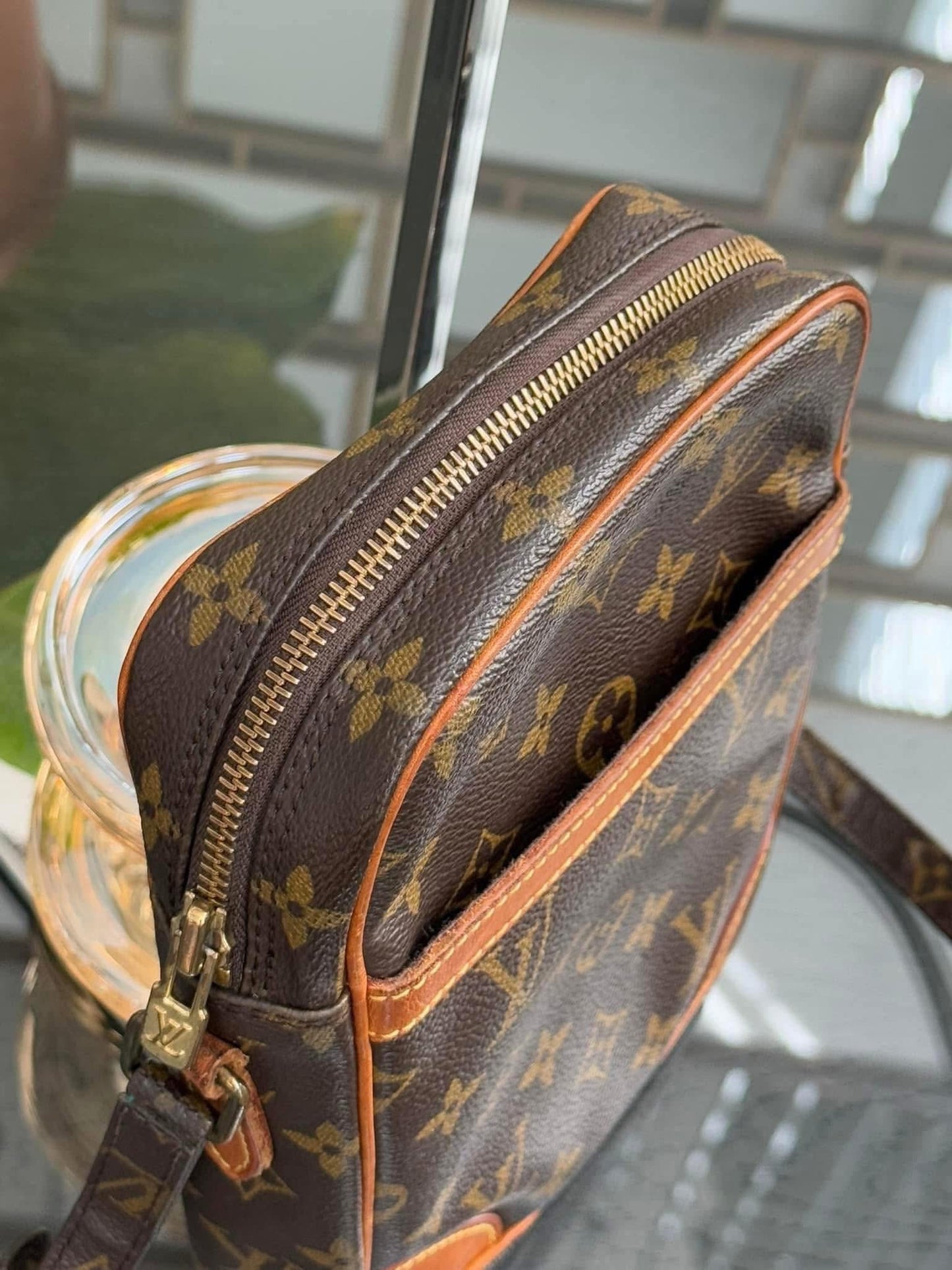 Danube PM Crossbody Bag -๐๏ธ Year: 1989