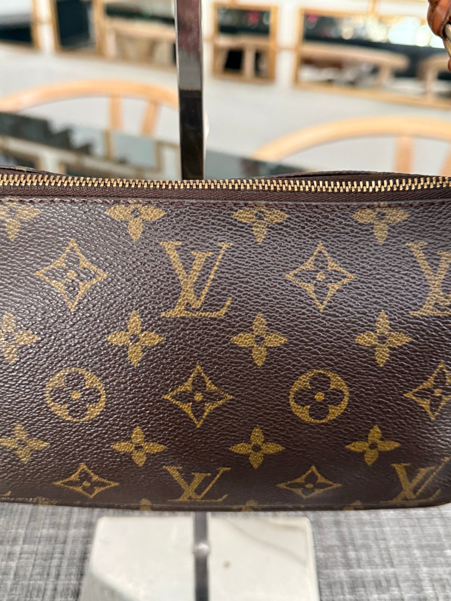 Pochette Accessories - ๐
Year: 2002