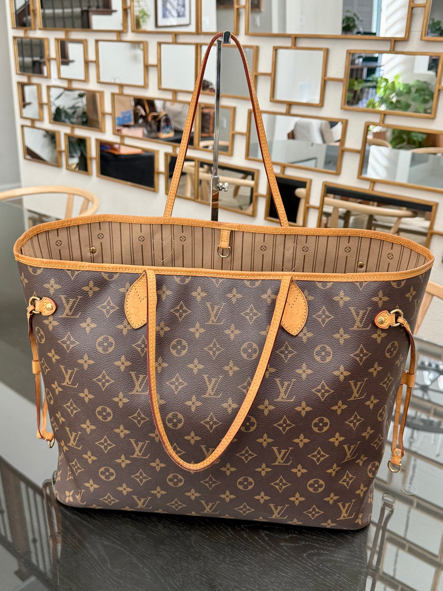 Neverfull GM with Dustbag Insert Organizer 🗓️ Year: 2013