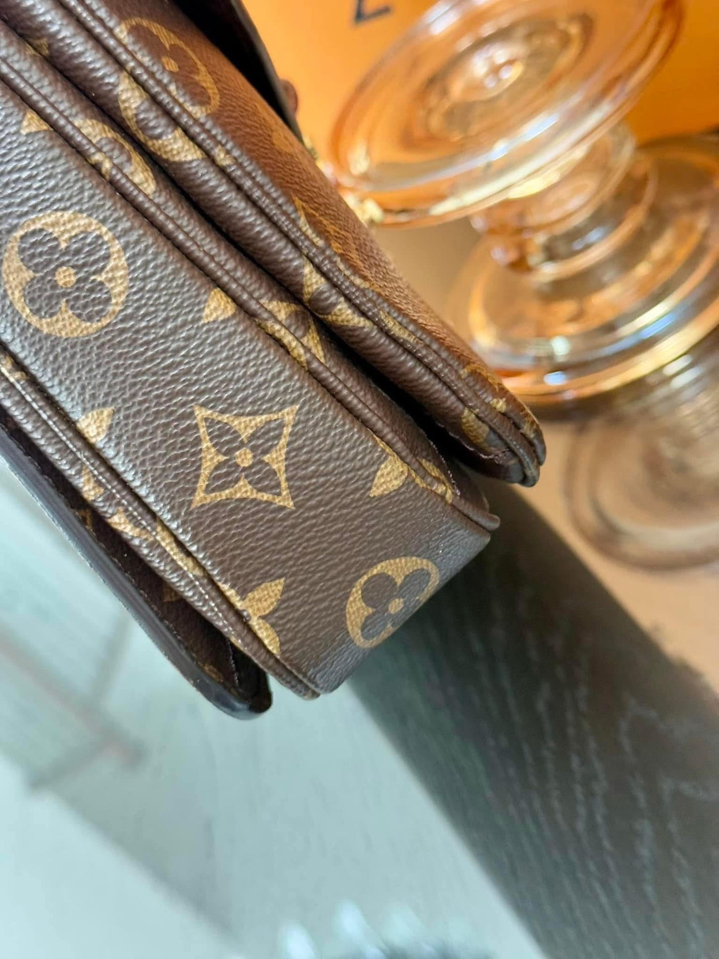 Pochette Metis with Box, Dustbag and Paper bag -Microchip & Authenticed