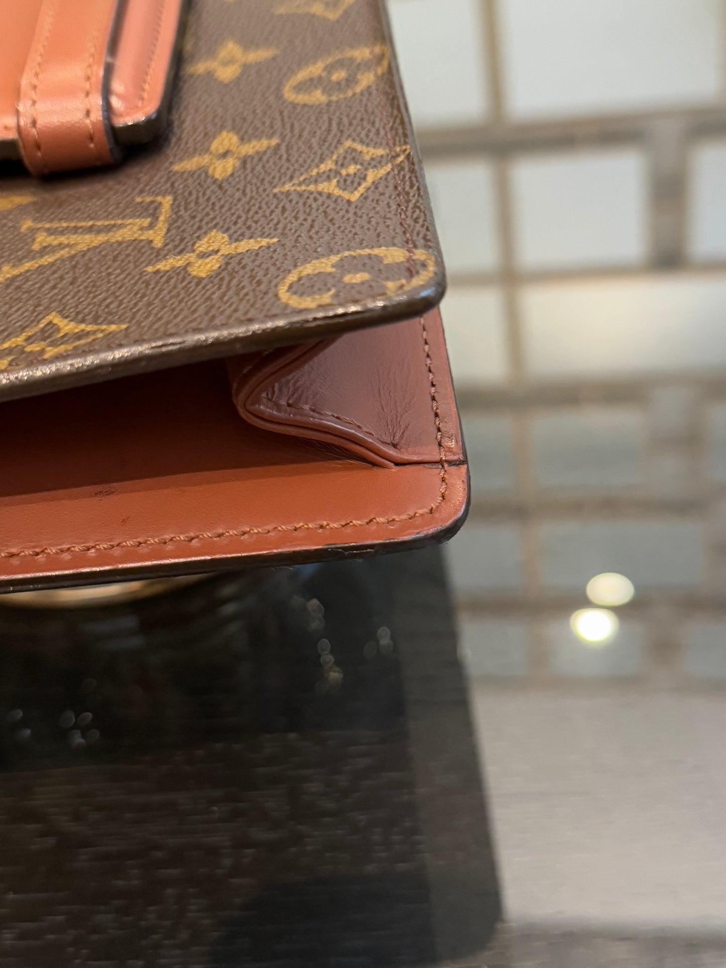Chaillot Clutch w/ Dustbag -Year: 1987