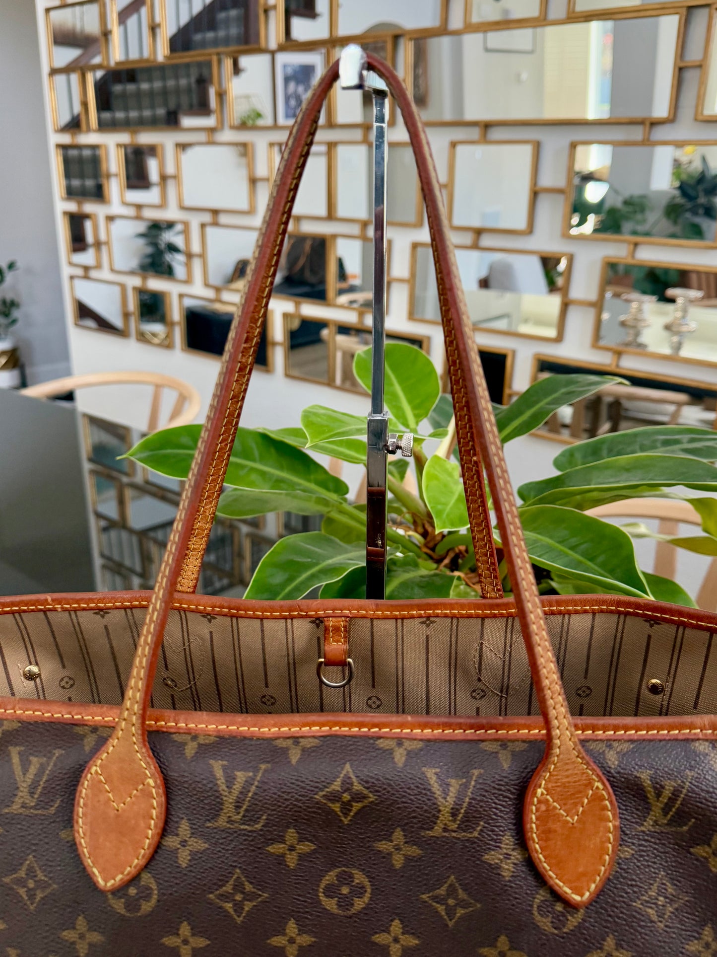 Neverfull MM with Dustbag -🗓️ Year: 2008