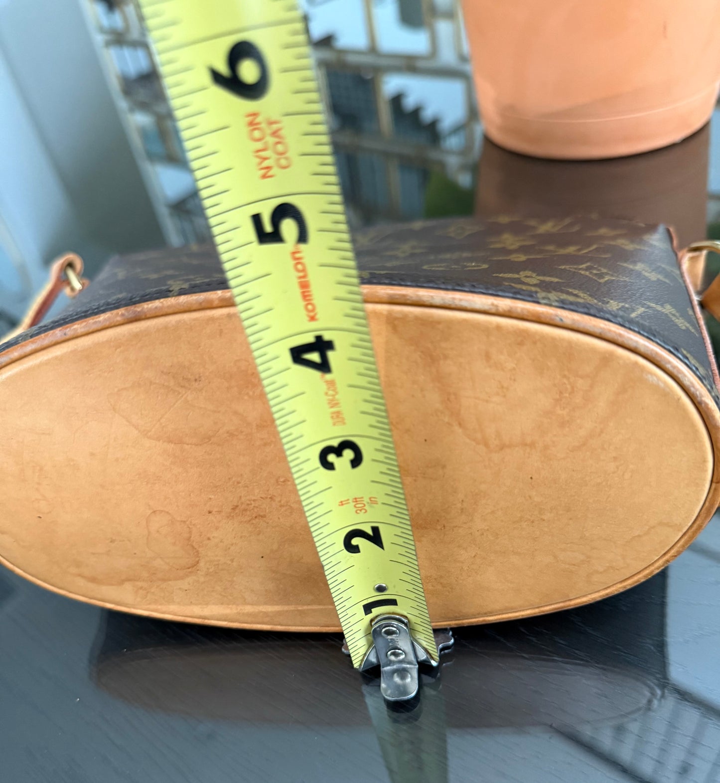 Drouot Crossbody -π
Year: 1997
