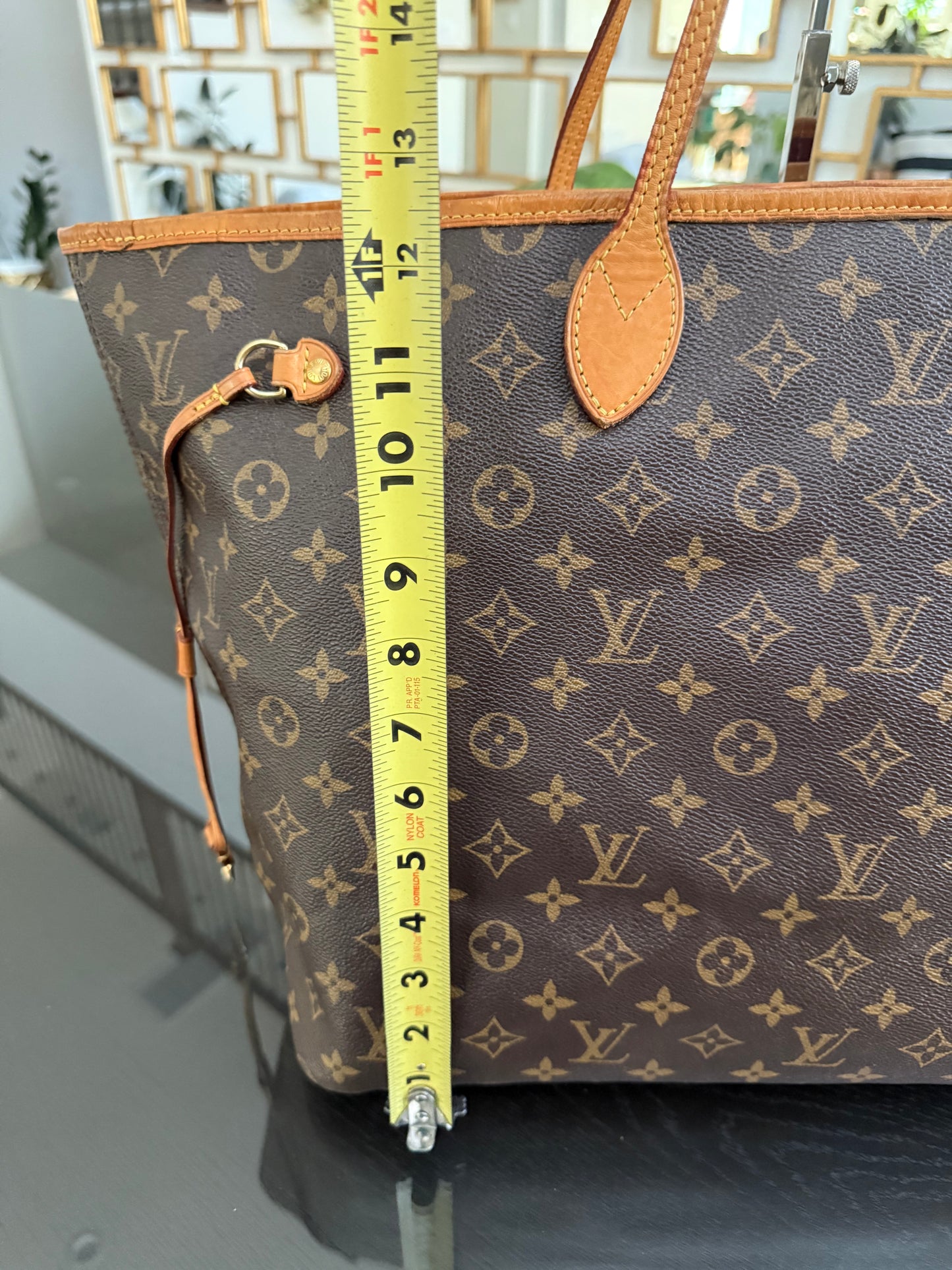 Neverfull GM in Peony with Dustbag 🗓️ Year: 2016
