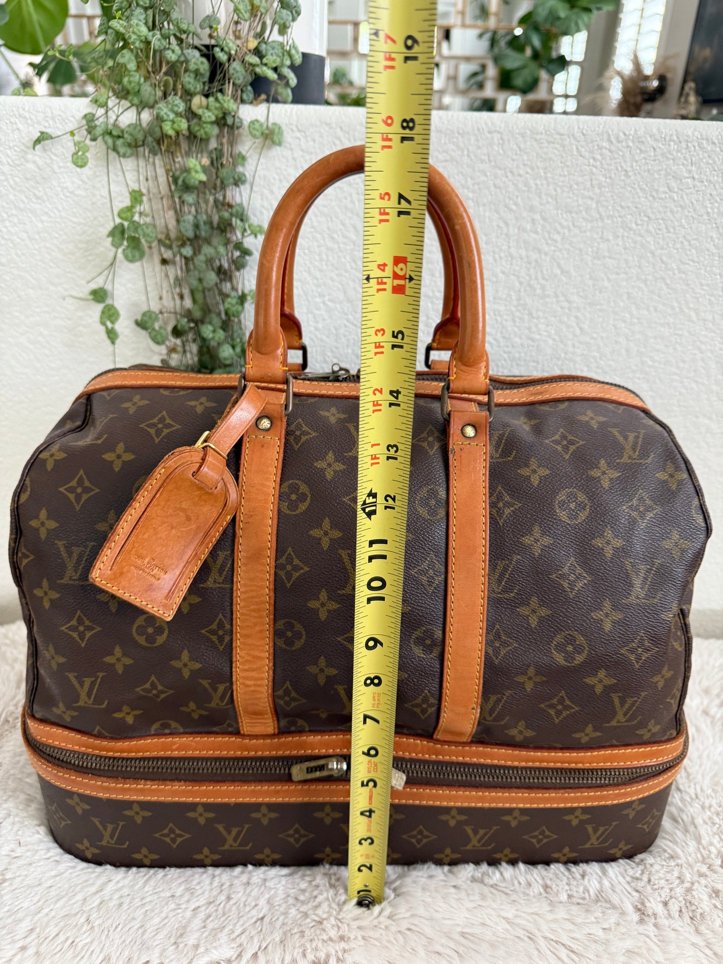 Sac Sport -๐๏ธ Year: Circa 80โs