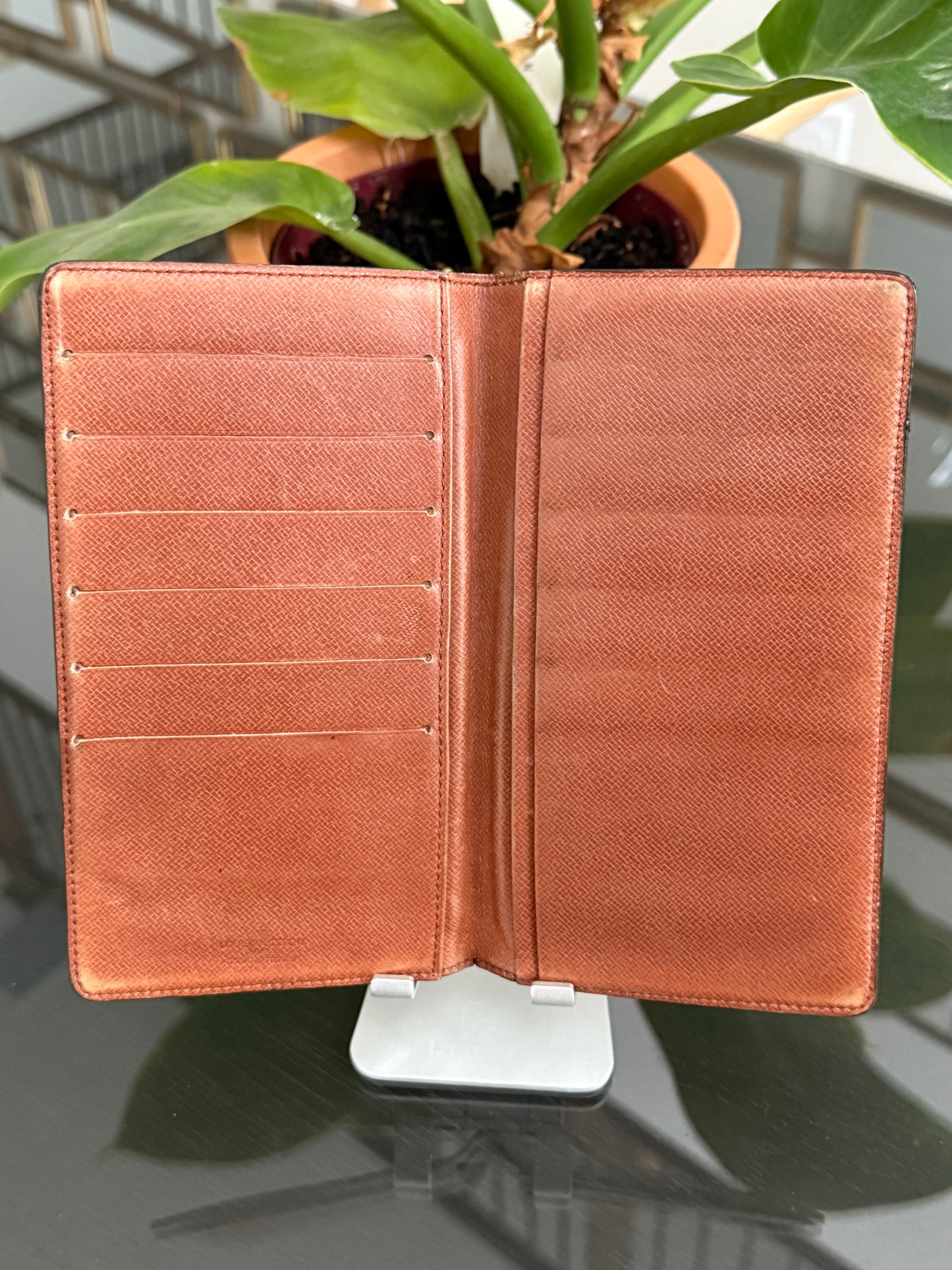 Monogram Checkbook Wallet with 6 Cardholders 🗓️ Year: 1987