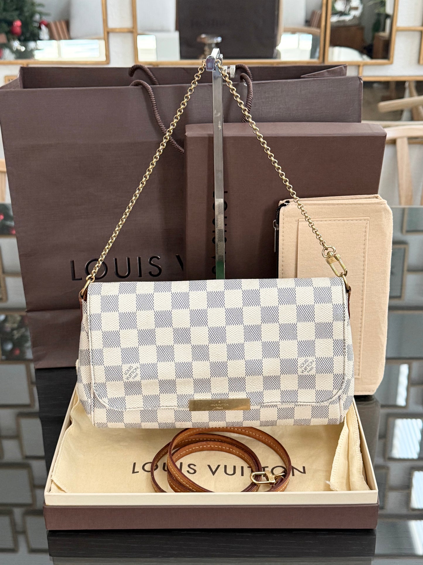 Favorite MM in Azur with Dustbag, Insert Organizer, Box and Paper bag -Year: 2015