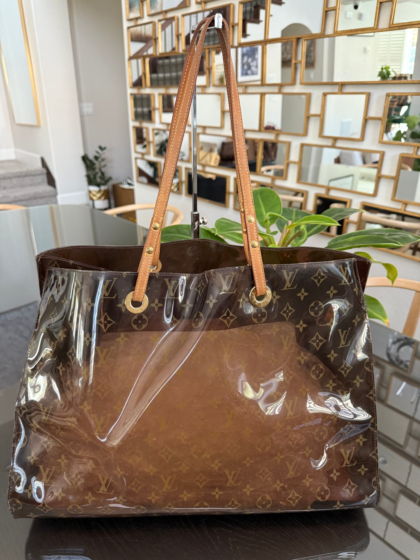 Clear Monogram Vinyl Cabas Cruise GM Tote- ๐
Year: 2000
