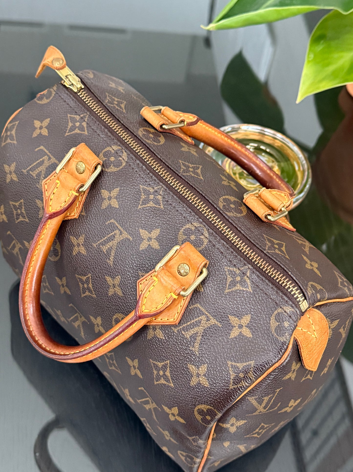Speedy 25 with 🔐 Lock and Key 🌷Year: 2002