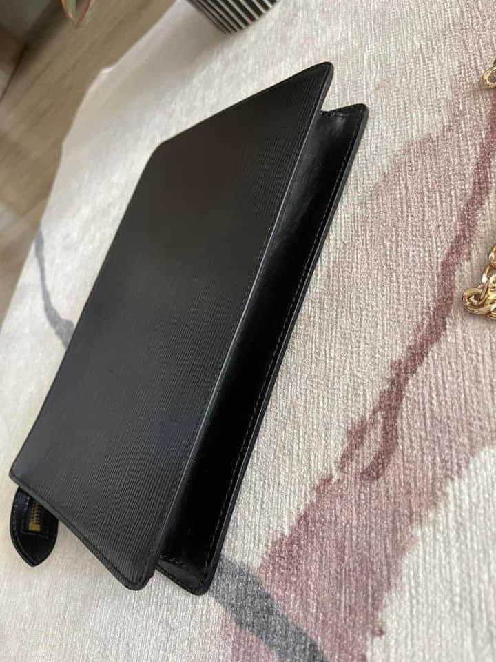 Pochette Homme Epi Converted to Crossbody -Year 1995