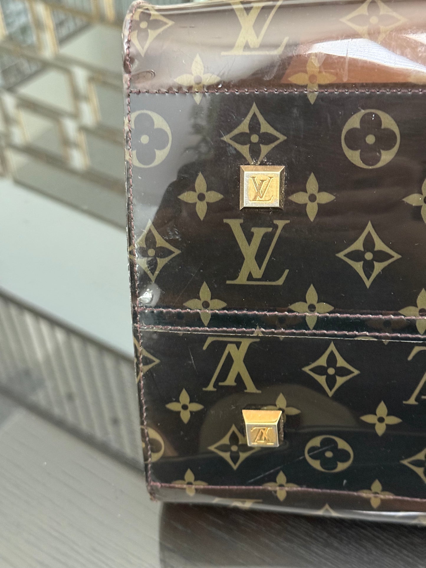 Clear Monogram Vinyl Cabas Cruise GM Tote- ๐
Year: 2000