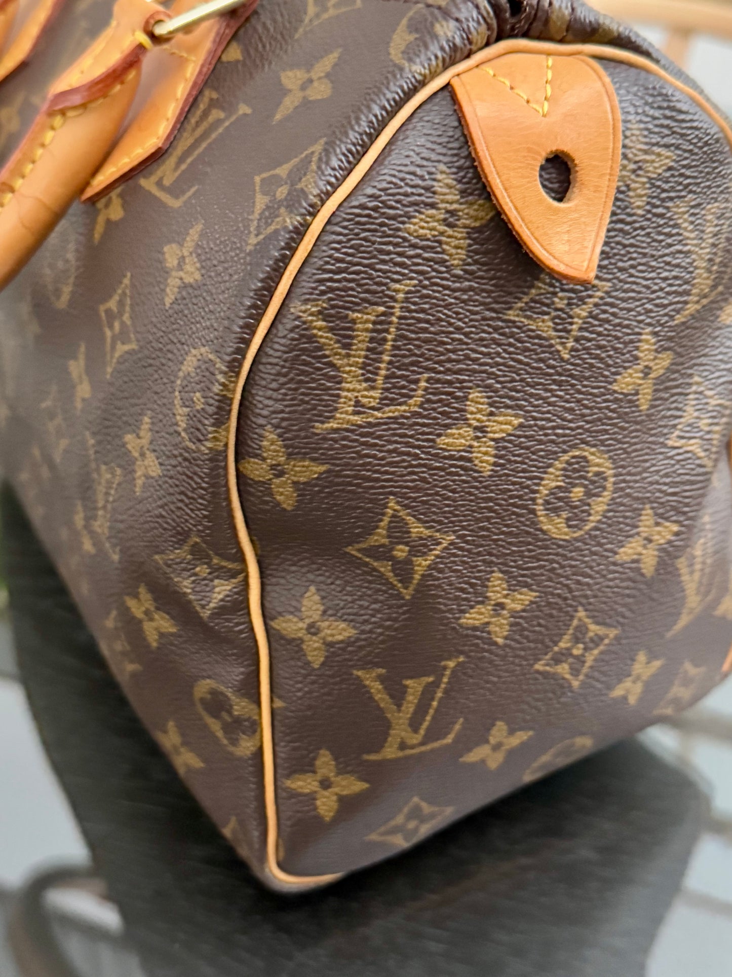 Speedy 25 with 🔐 Lock and Key 🌷Year: 1999