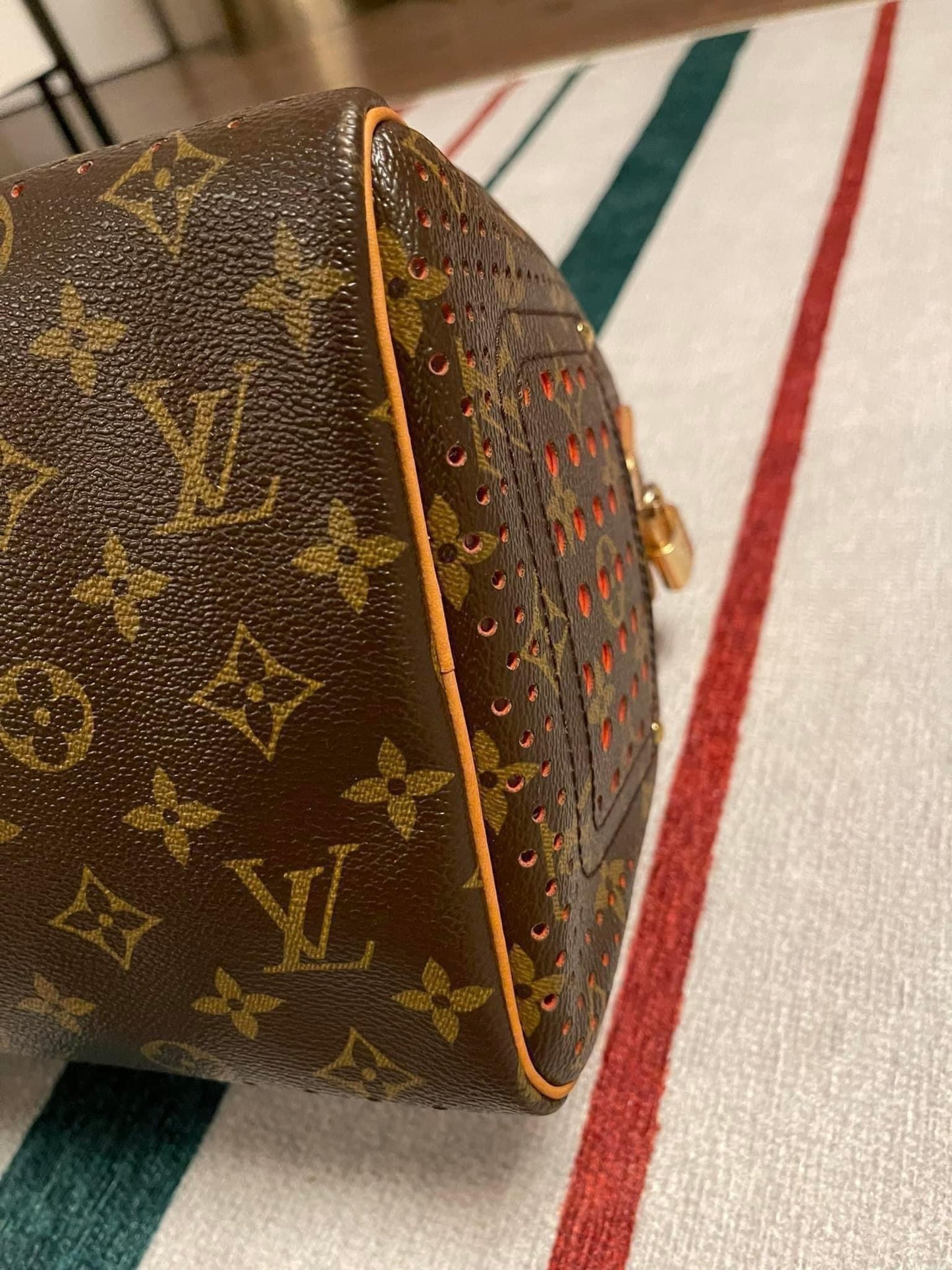 Speedy 30 Orange PERFORATED LIMITED EDITION - ๐๏ธ Year: 2006