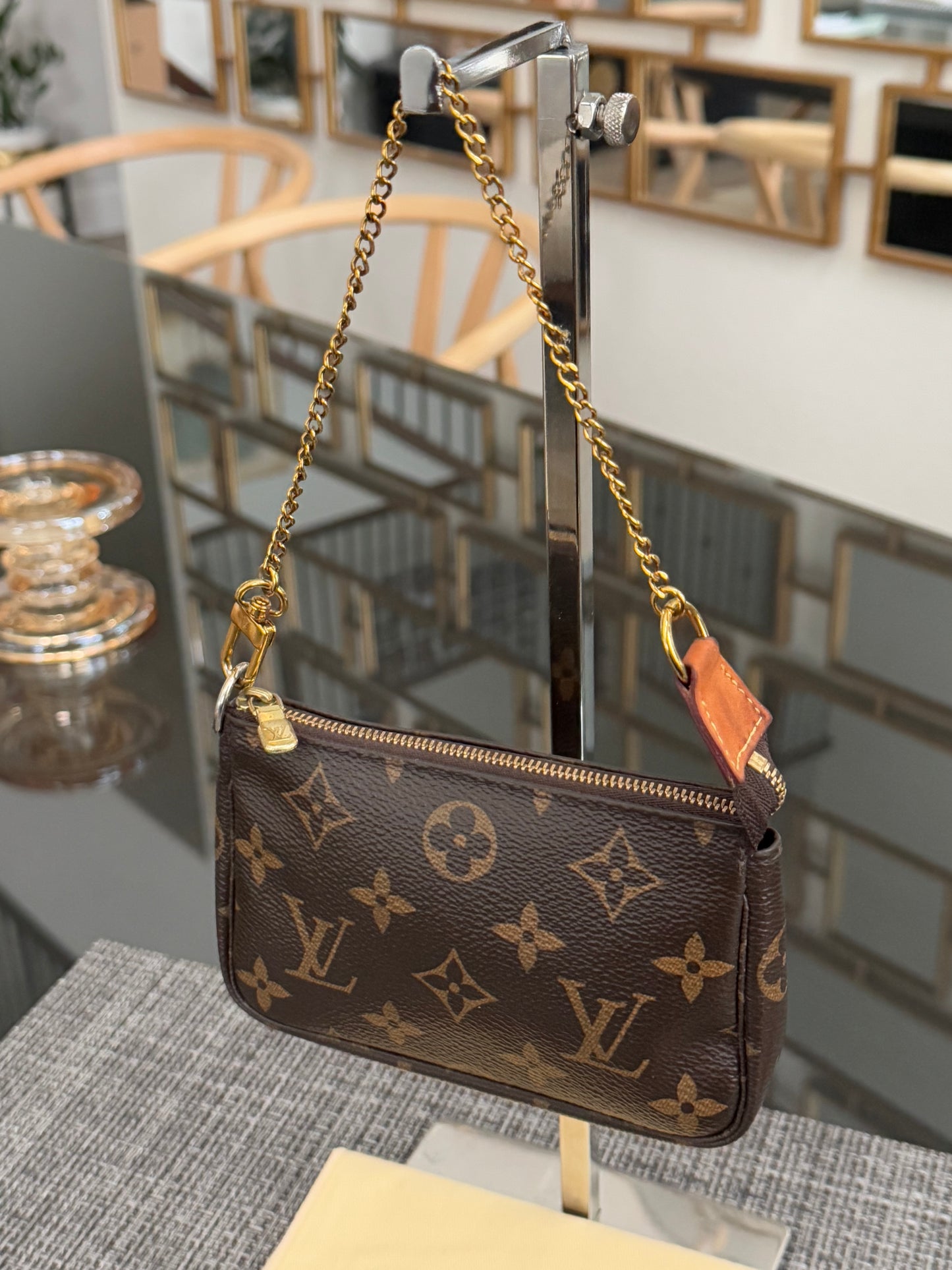 Mini Pochette Accessories with Dustbag - ๐
Year: 2017