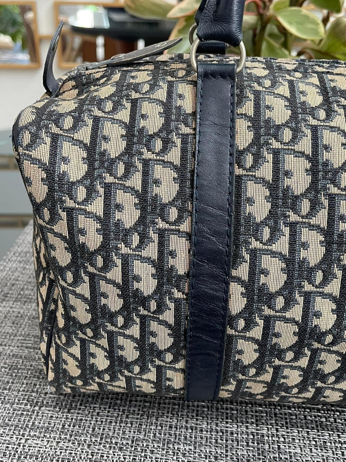CD Trotter Vintage Boston Bag -Size: 25