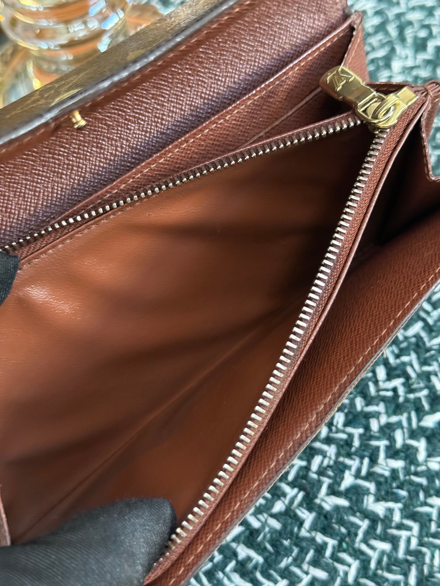Sarah Wallet in Monogram with 10 Cardholders 🗓️ Year: 2012