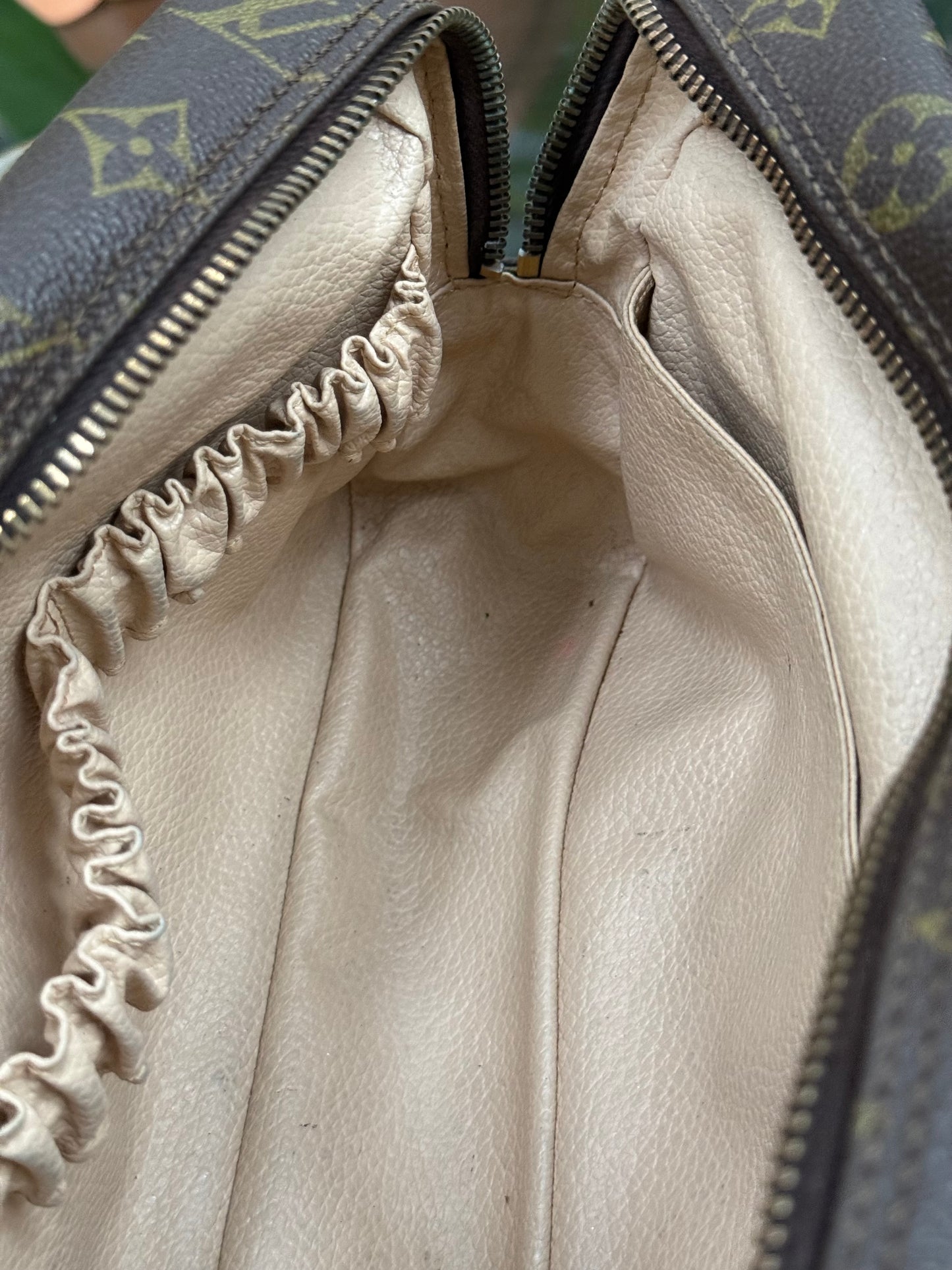 Trousse 28 -Pre Date Code