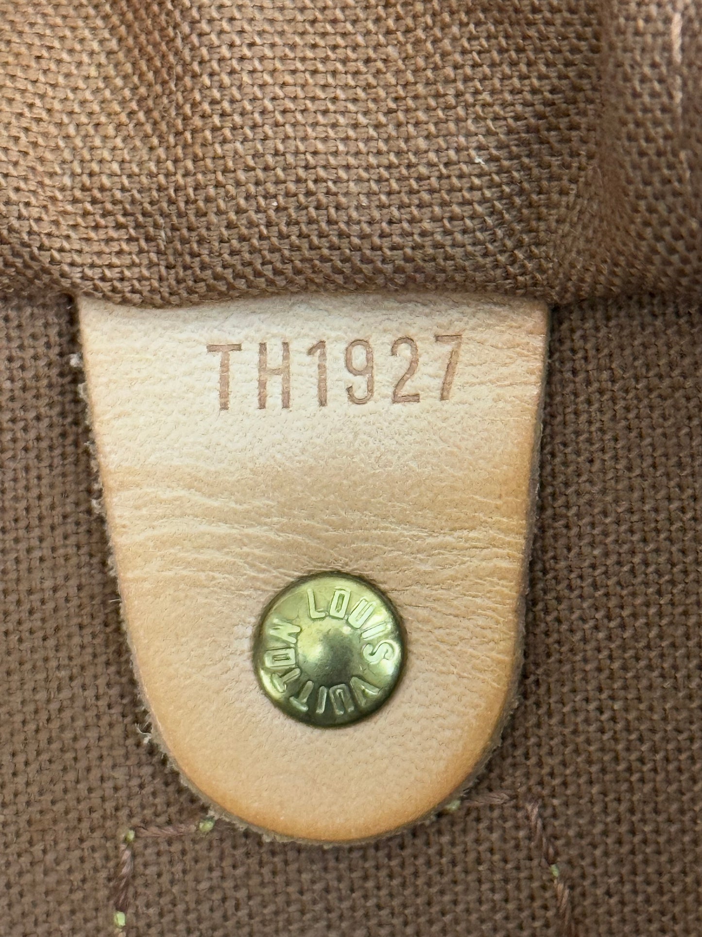 Speedy 30 with π Lock & Key - π
Year: 1997