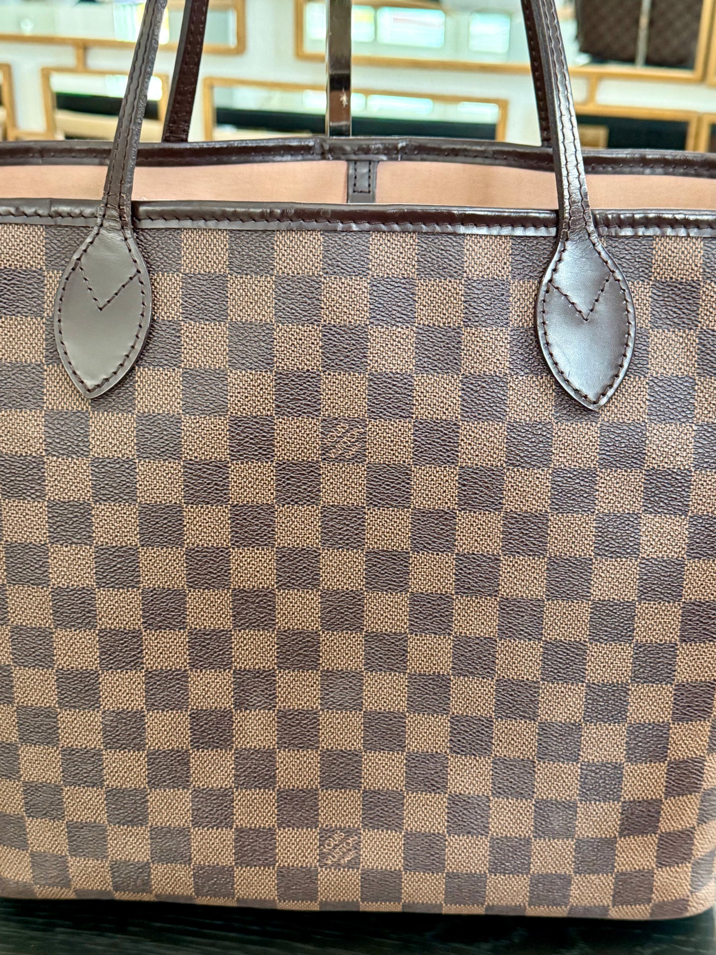 Neverfull MM in Rose Ballerine DE with Dustbag 🗓️ Year: 2016