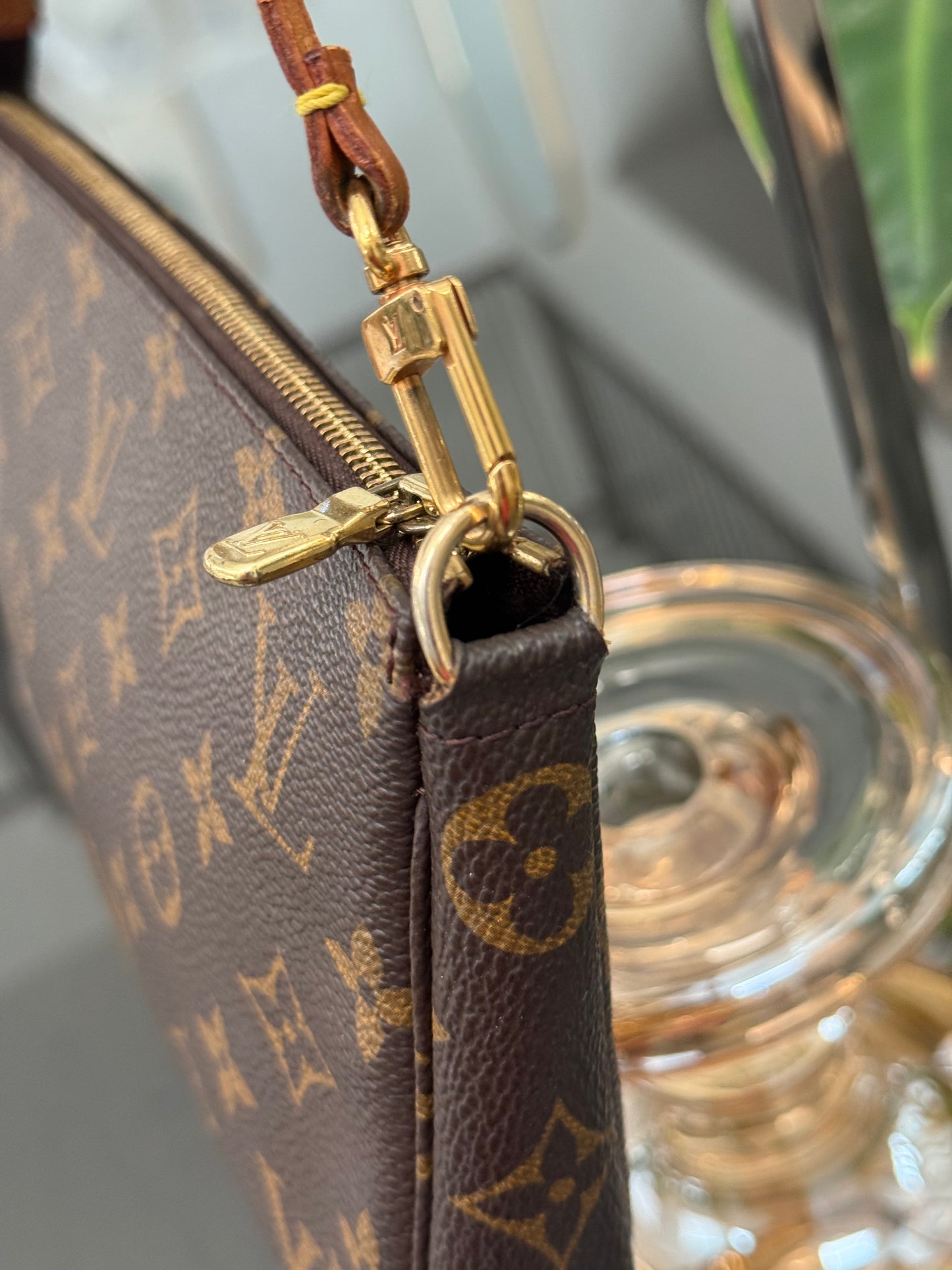 Pochette Accessories - ๐
Year: 1999