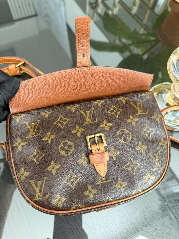 Jeaunefille PM Crossbody - π
Year: 1995