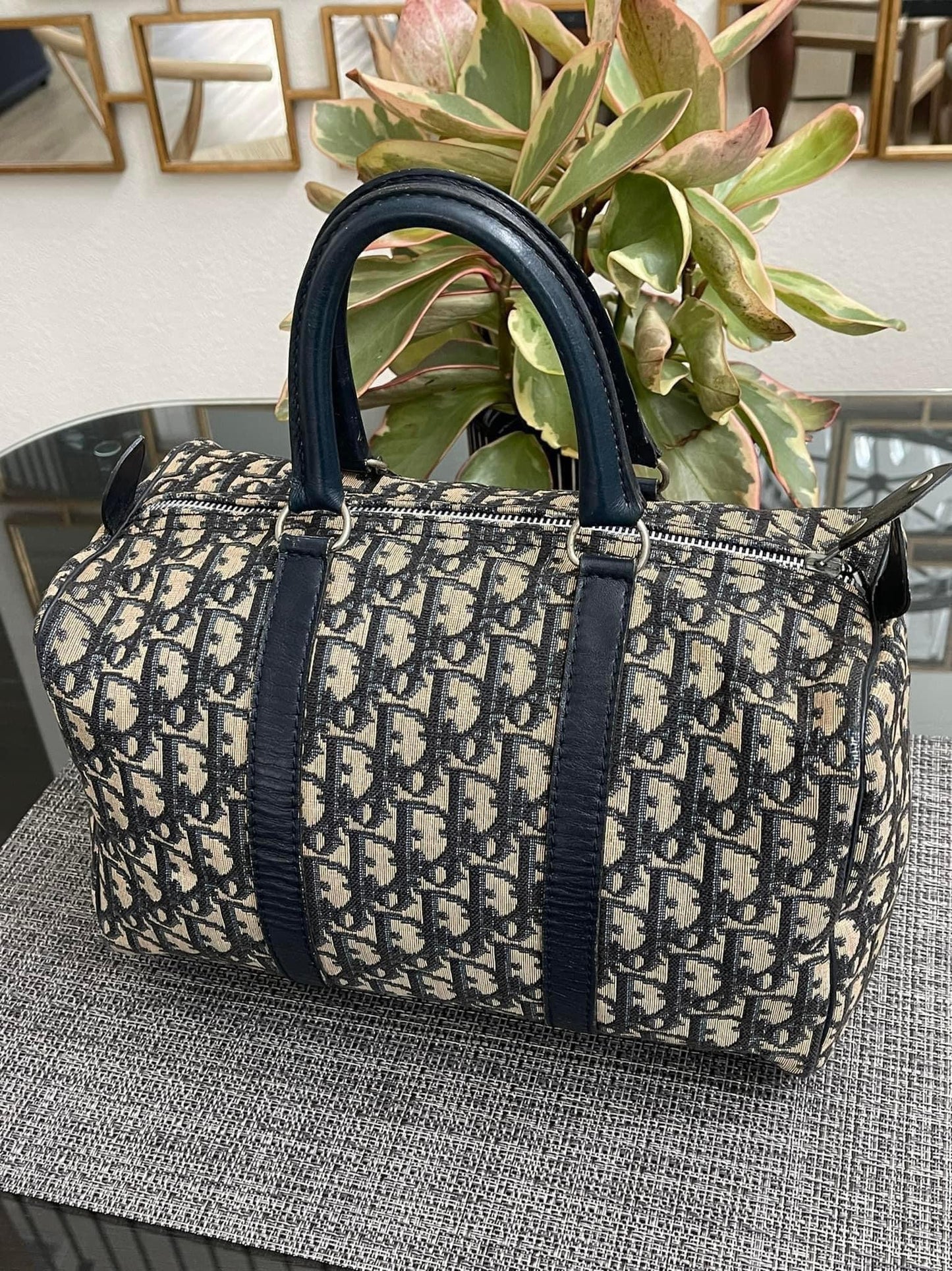 CD Trotter Vintage Boston Bag -Size: 25