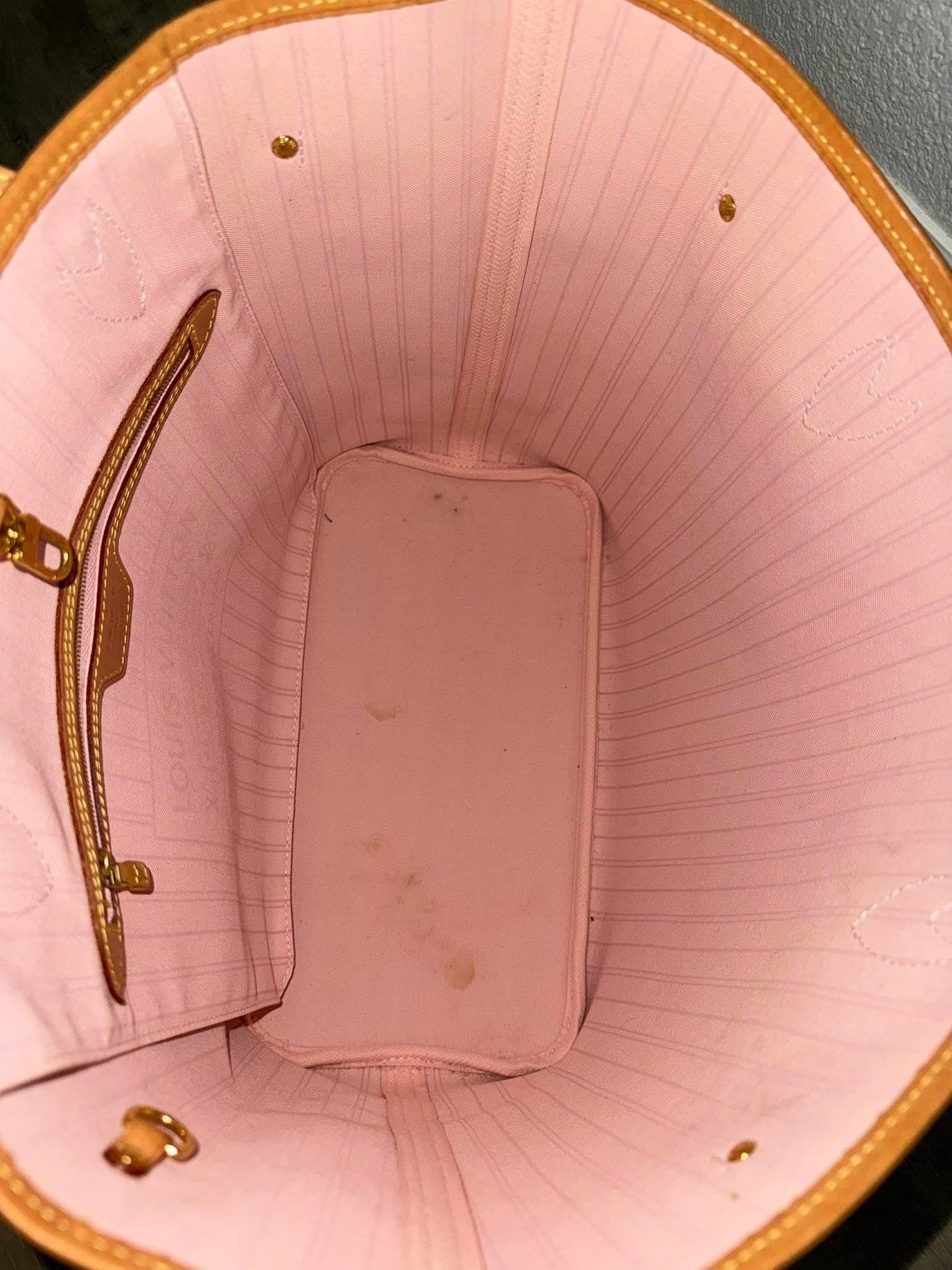 Neverfull MM in Rose Ballerine w/ Dustbag, Receipt and Insert Organizer -ποΈ Microchip