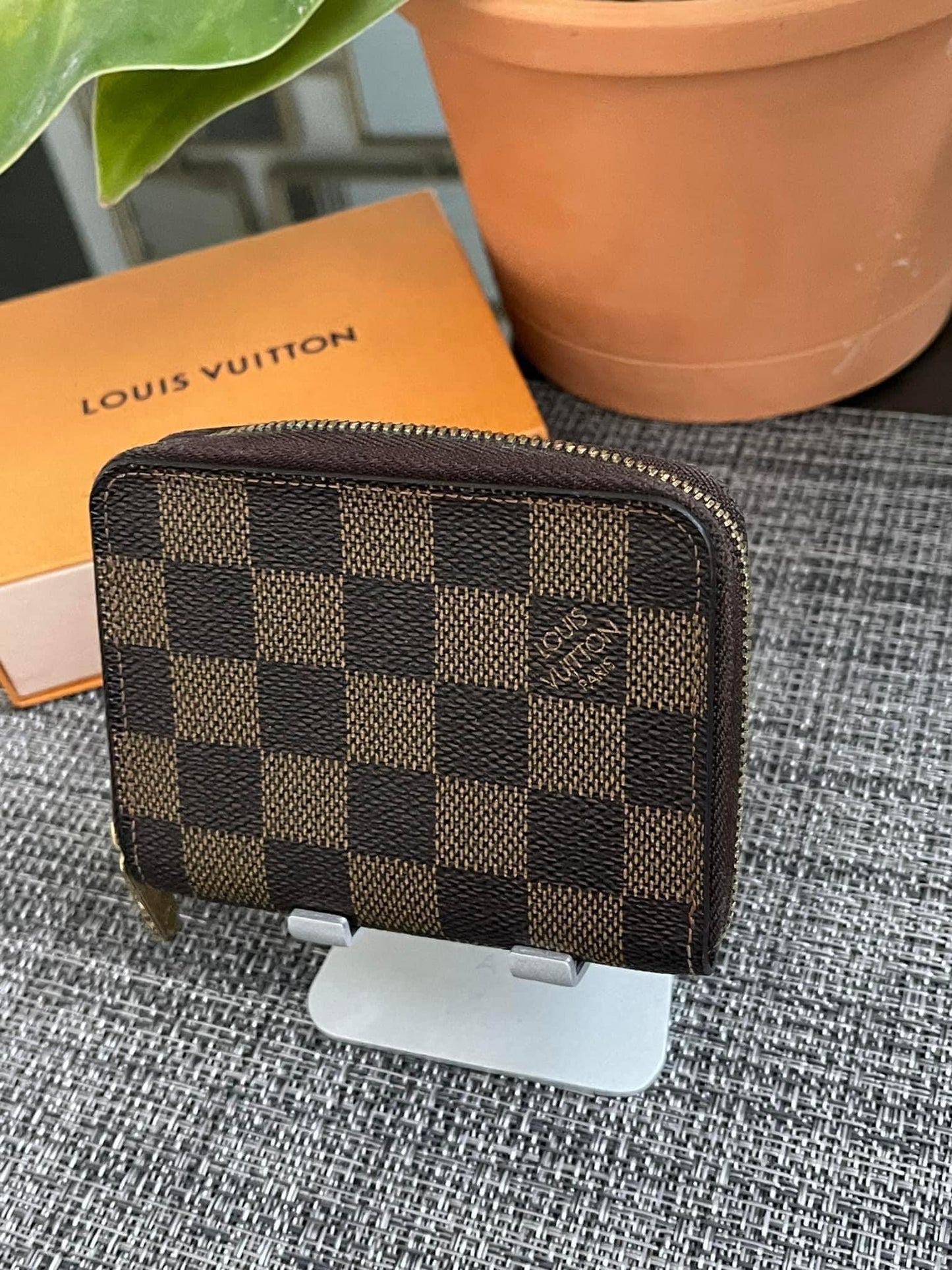 Compact Zippy Coin Purse DE with Box -Year 2009