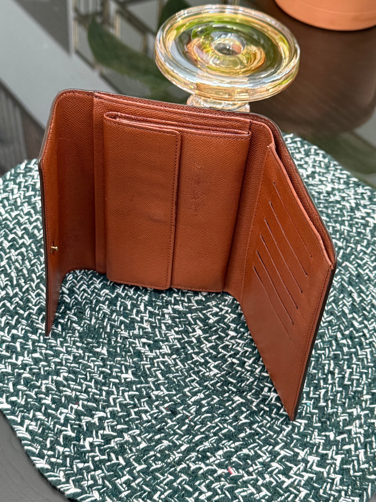 Etui Wallet Passport Holder in Monogram with 6 Cardholders ๐๏ธ Year: 1999
