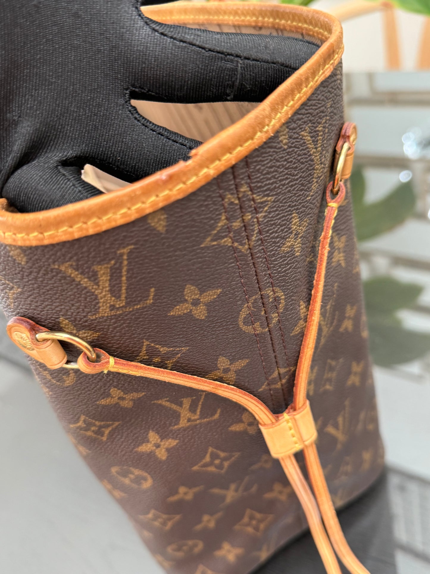 Neverfull MM ๐
Year: 2008