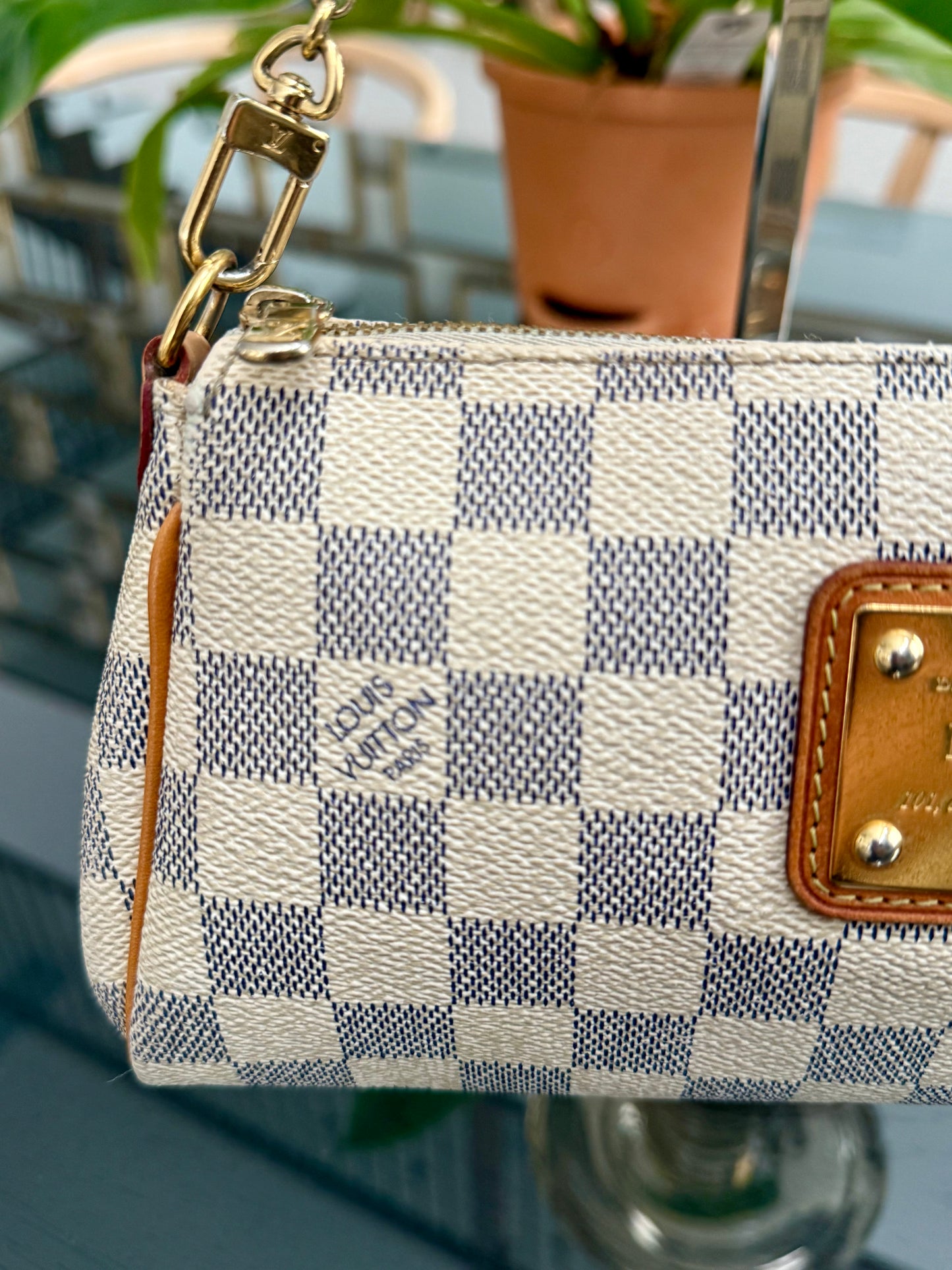 Eva Clutch in Azur with Dustbag , box and Paper bag🗓️ Year: 2011