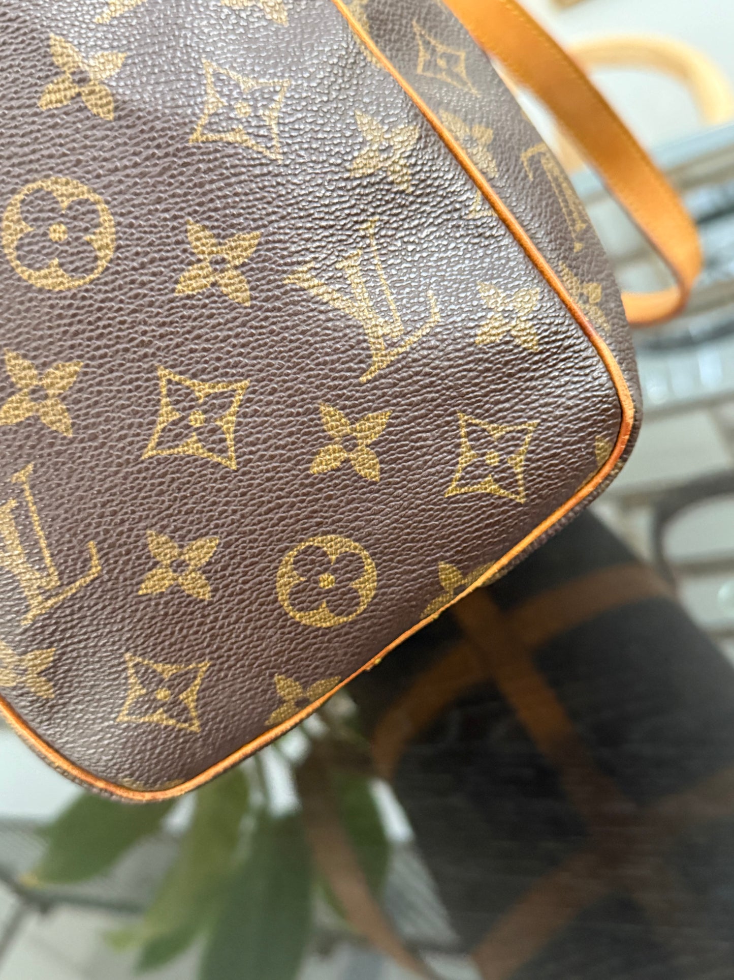 Sac Flanerie 45
๐๏ธ Year: 1992