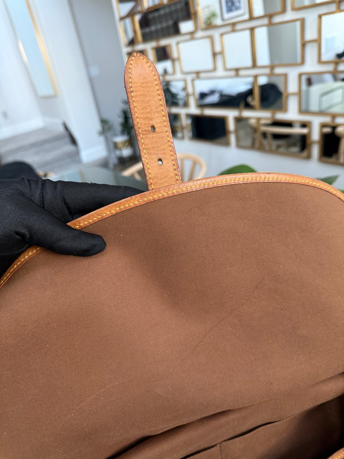 Saumur 35 Crossbody -๐๏ธ Year: 1992