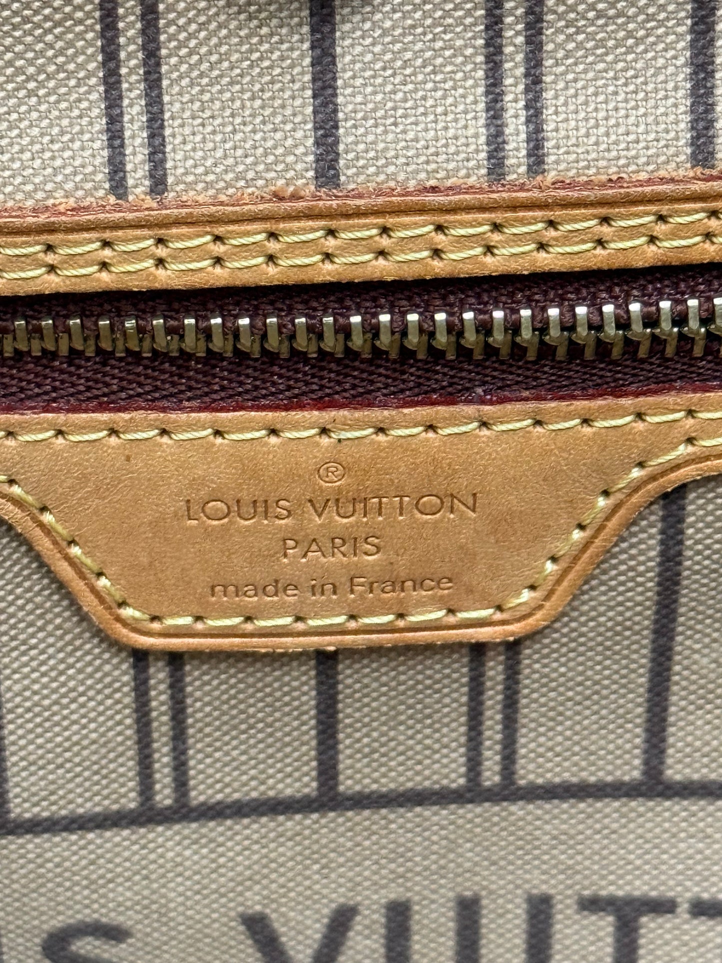 Neverfull MM with Dustbag ๐
Year: 2016