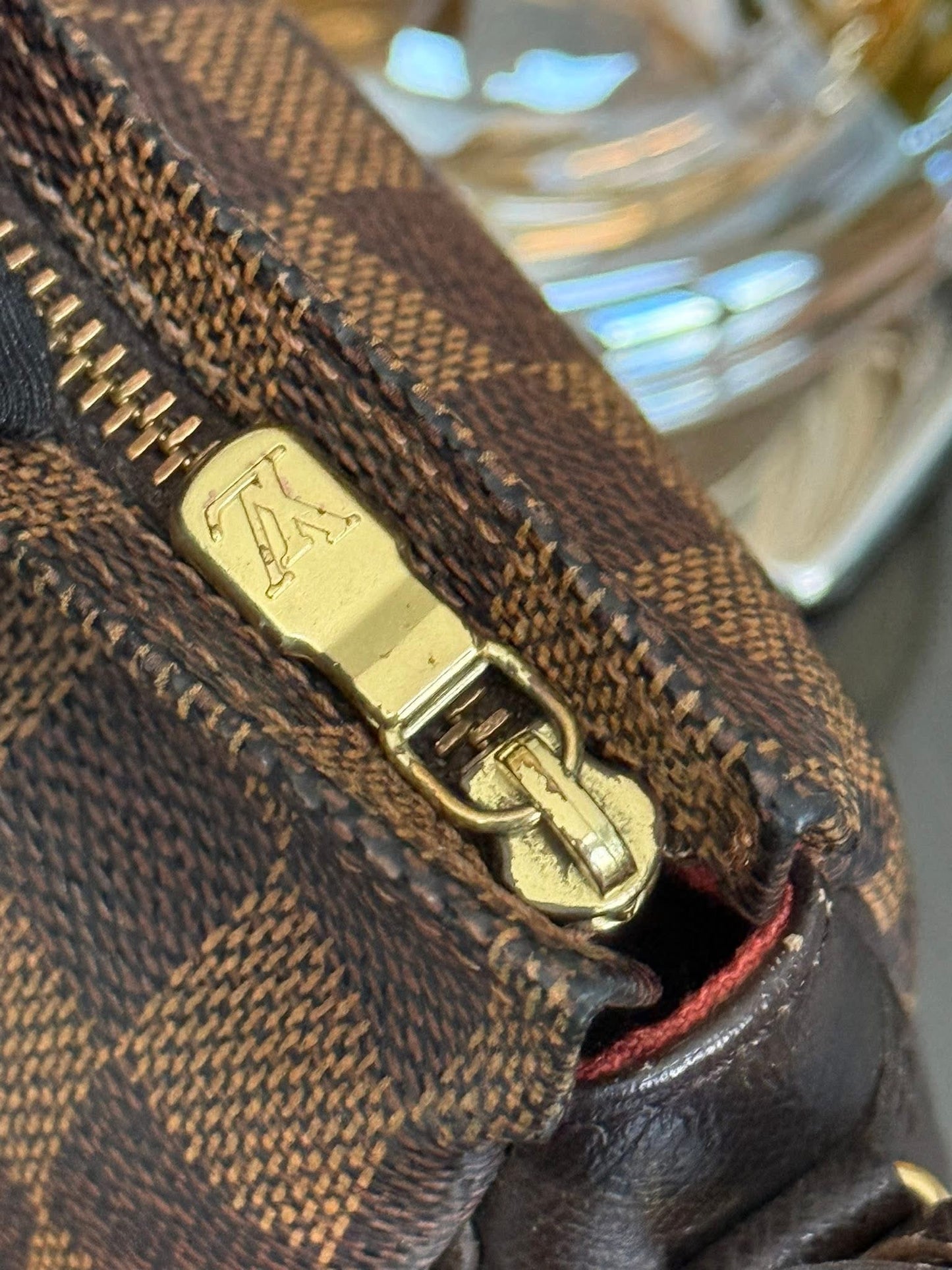 Damier Ebene Trousse Pochette - ๐
Year: 2008