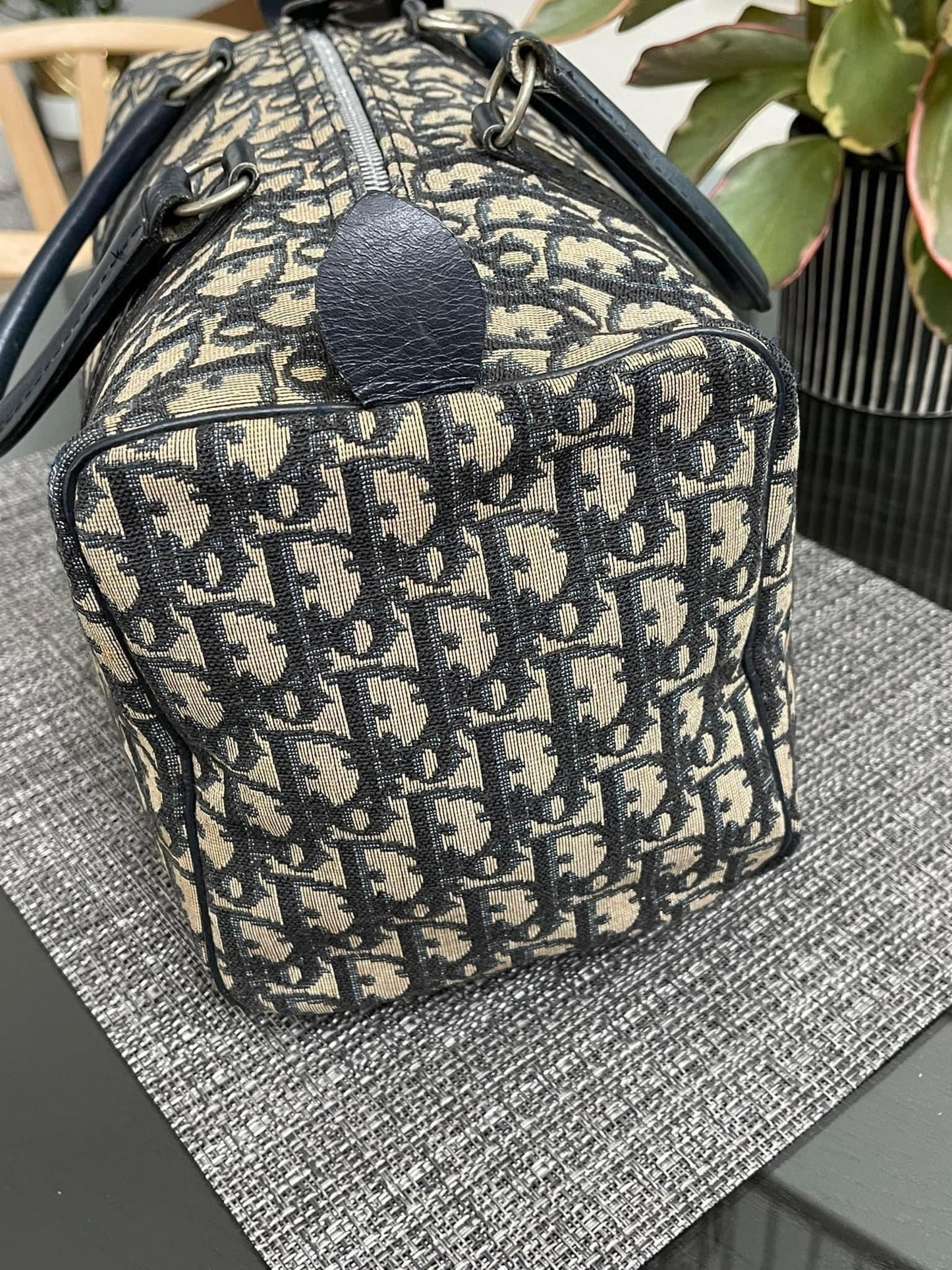 CD Trotter Vintage Boston Bag -Size: 25