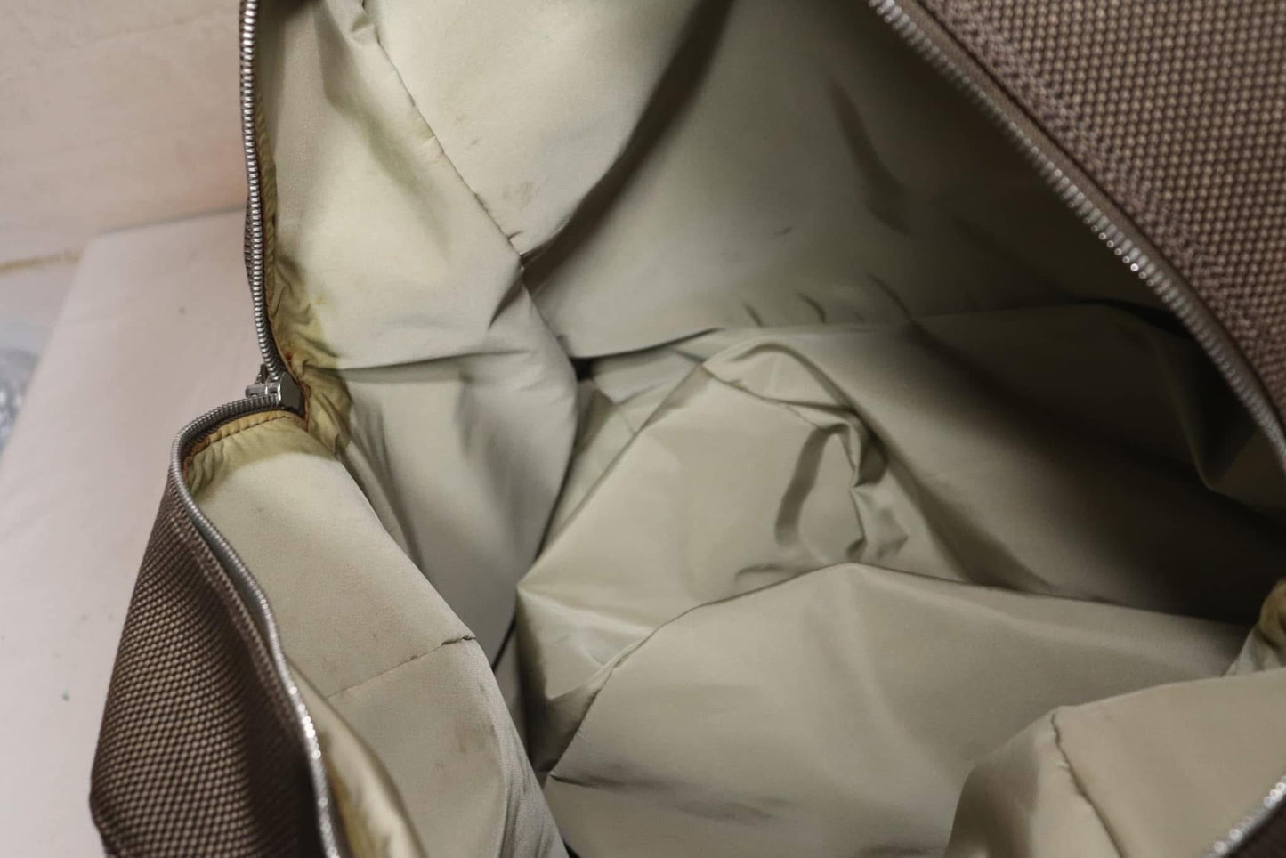 Damier Geant Aventeur Sport/Travel Bag -Year: 2004