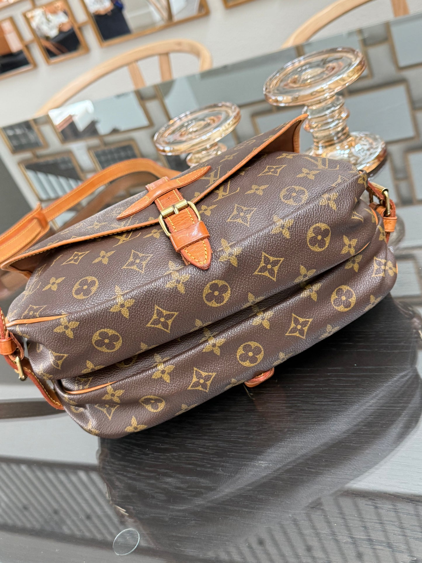 Saumur 30 Crossbody -Year: 1994