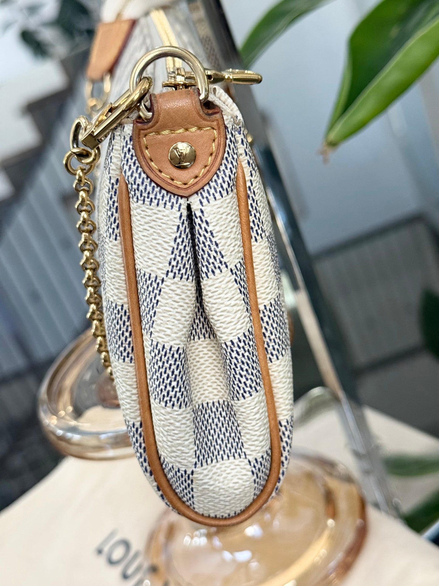 Eva Clutch in Azur with Dustbag and box ๐๏ธ Year: 2010