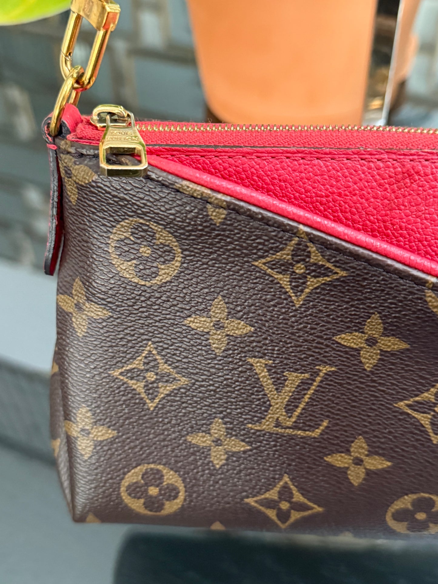 Pallas Clutch w/ Box and Dustbag - ๐๏ธ Year: 2016