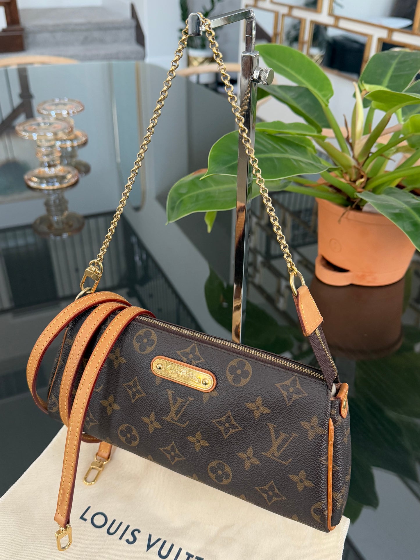 Eva Clutch with Insert Organizer and Dustbag🗓️ Year: 2011