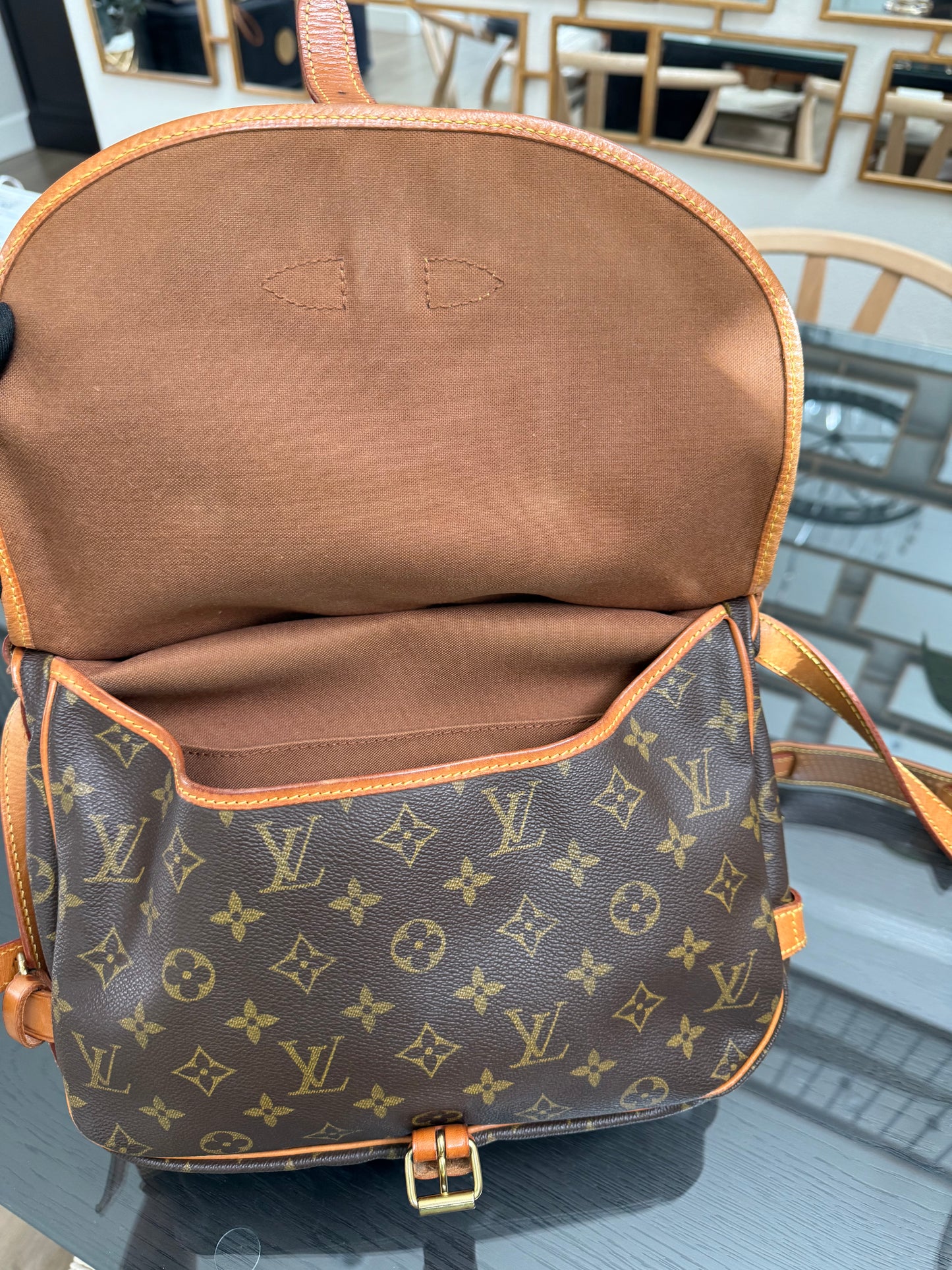Saumur 30 Crossbody -Year: 1994