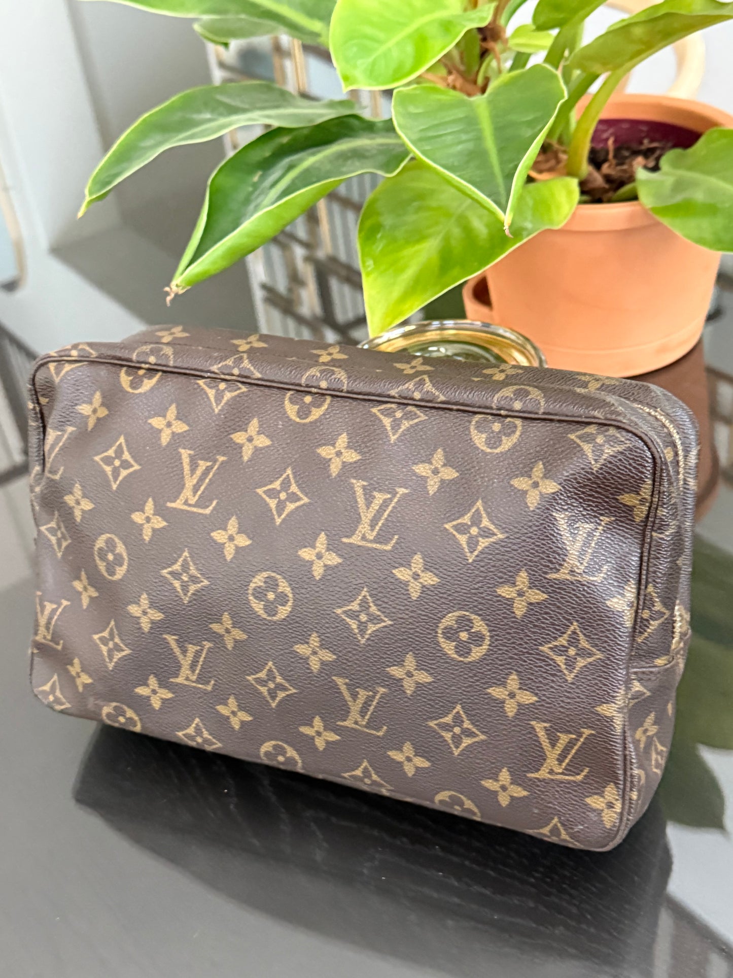 Trousse 28 -Year 1986